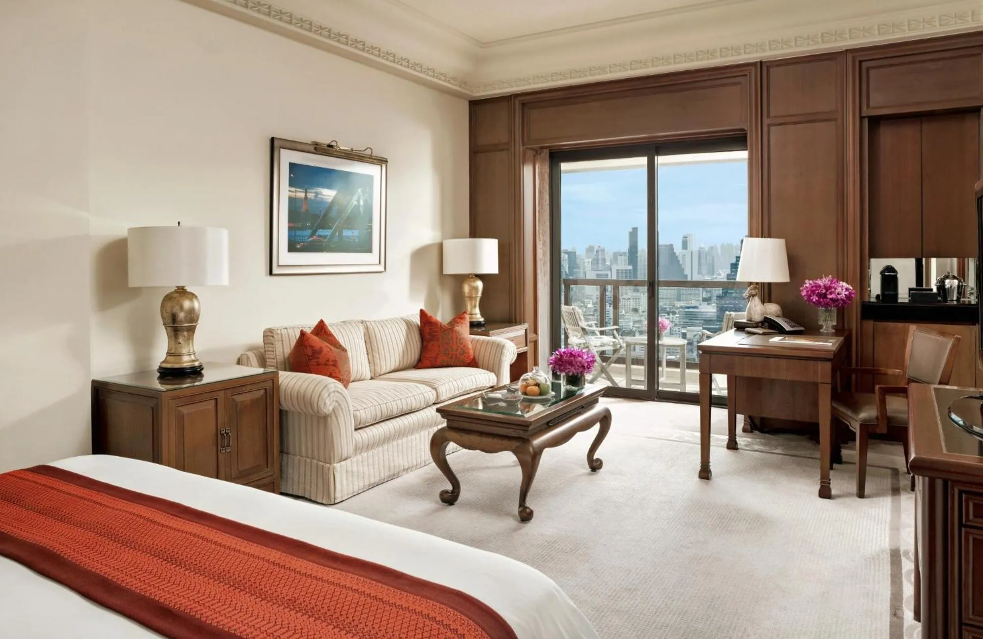 King Room with Balcony in The Peninsula Bangkok