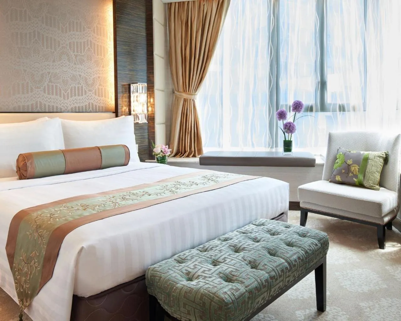 Superior Queen or Twin Suite in Dorsett Kwun Tong, Hong Kong