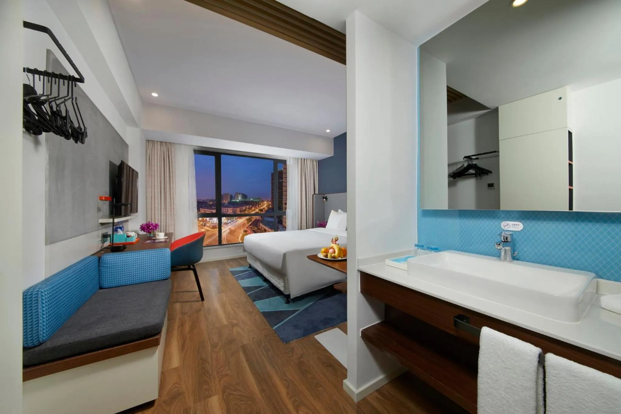 Standard Room in Holiday Inn Express Zhangjiagang East by IHG