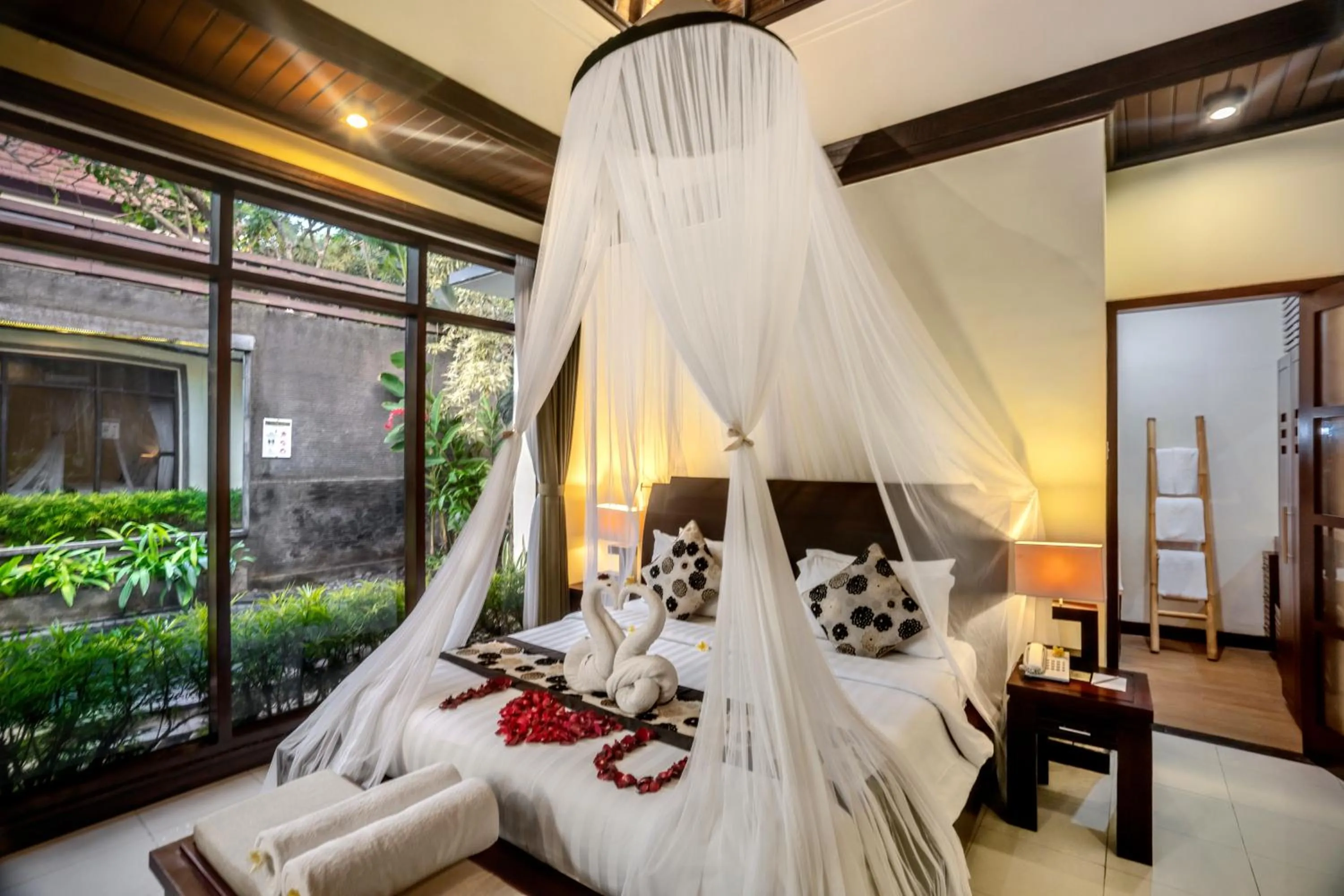 One-Bedroom Villa with Private Pool in The Bali Dream Villa & Resort Echo Beach Canggu