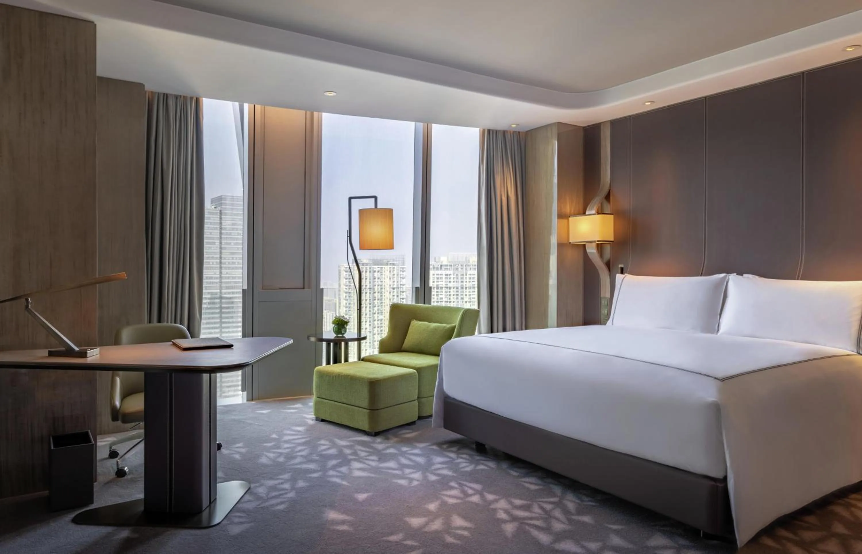 Premium King Room in Conrad Hangzhou