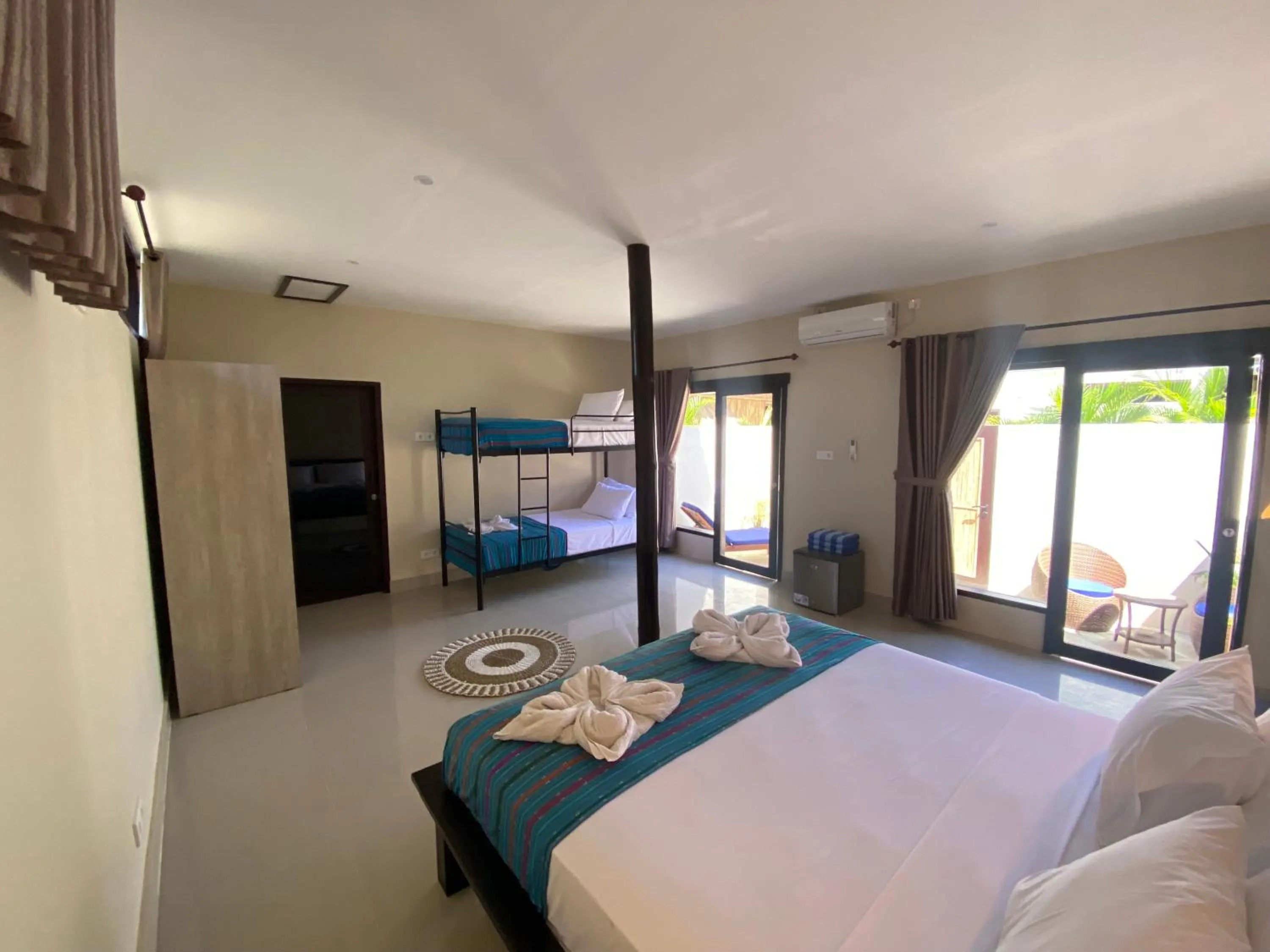 Standard Family Room in Ekas Surf Resort & Surf Camp