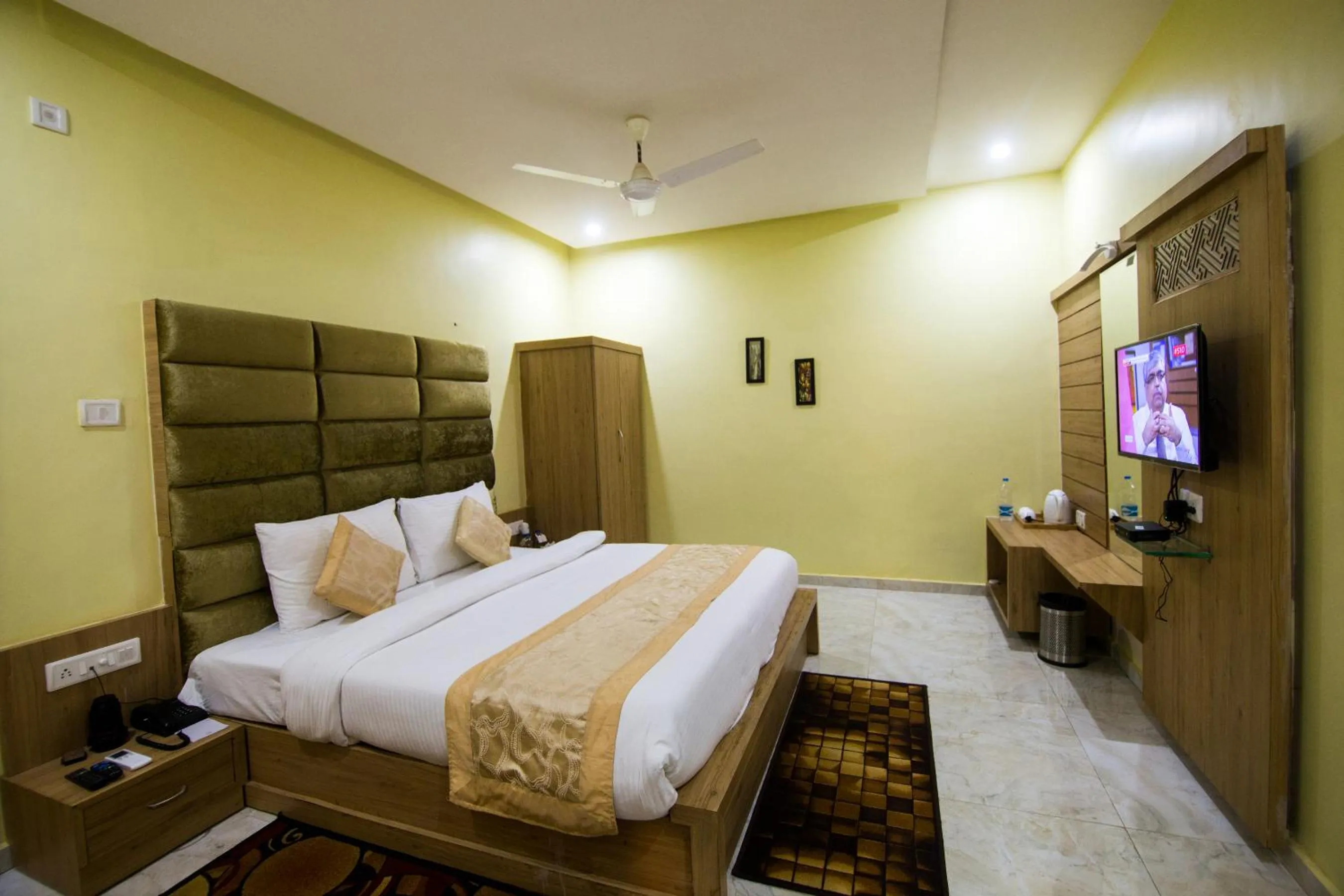 Superior Double Room - single occupancy in The River Front Resort