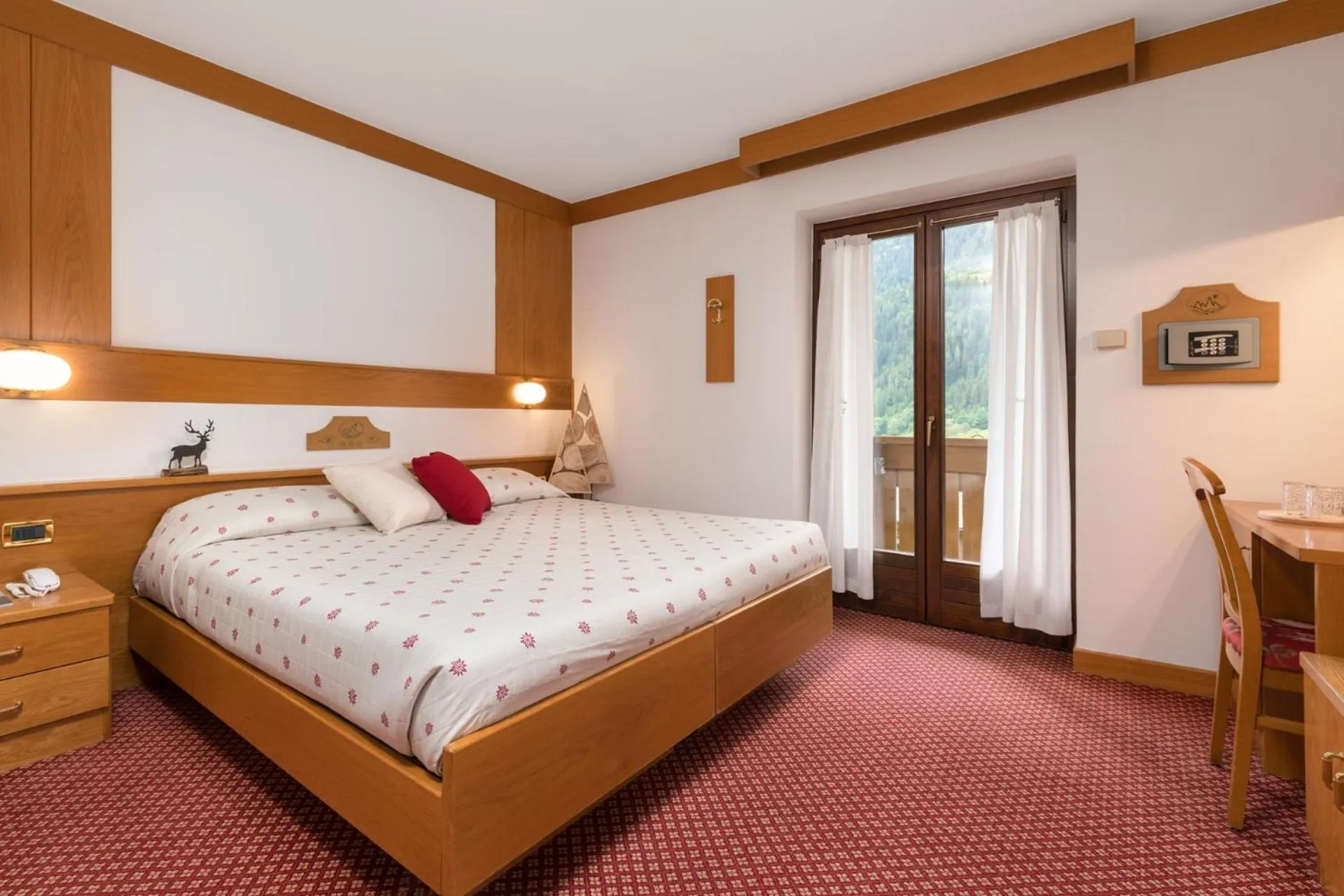 Double or Twin Room with Balcony in Hotel Bellavista