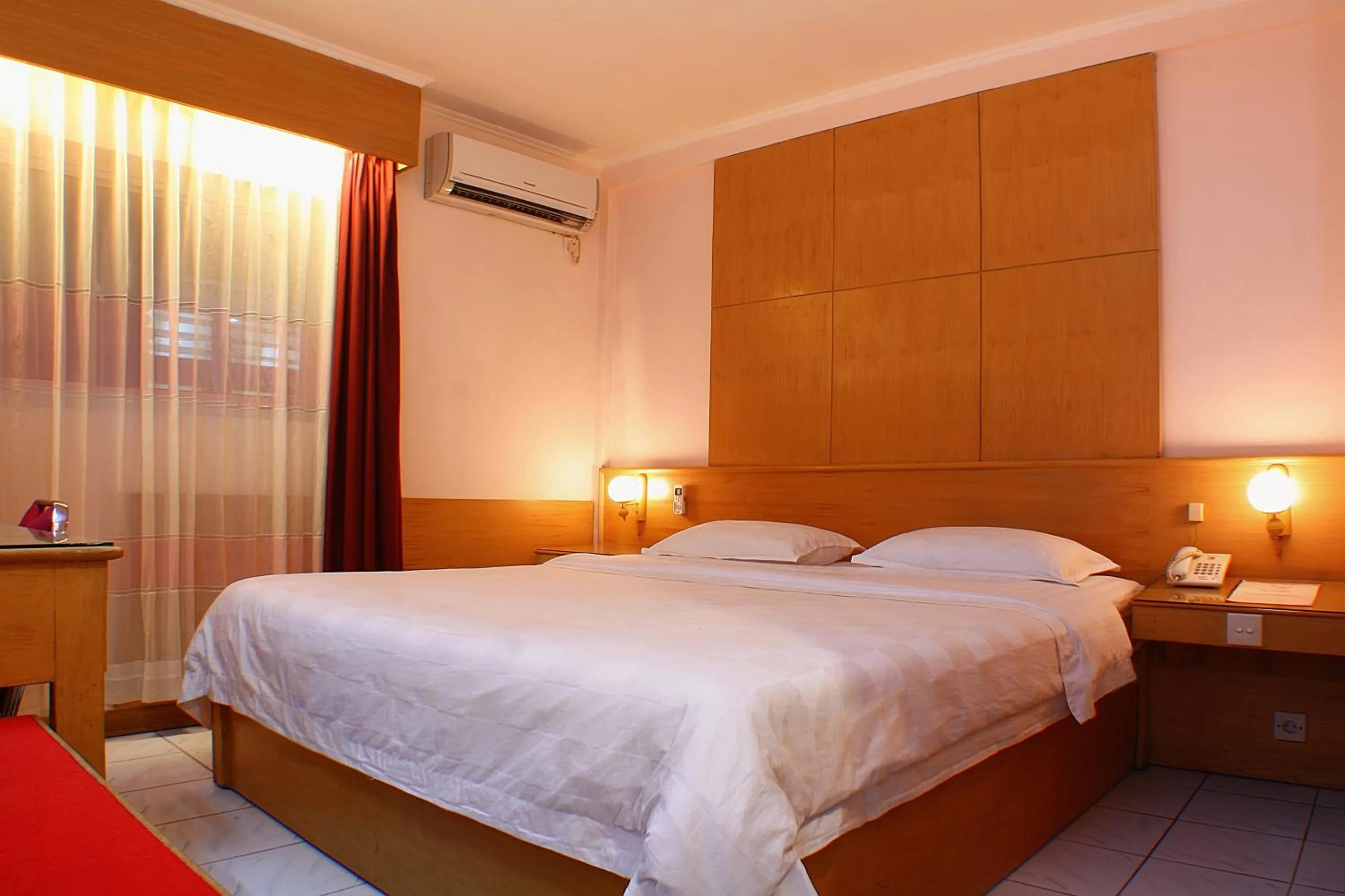 Standard Double or Twin Room in Hotel Hangtuah
