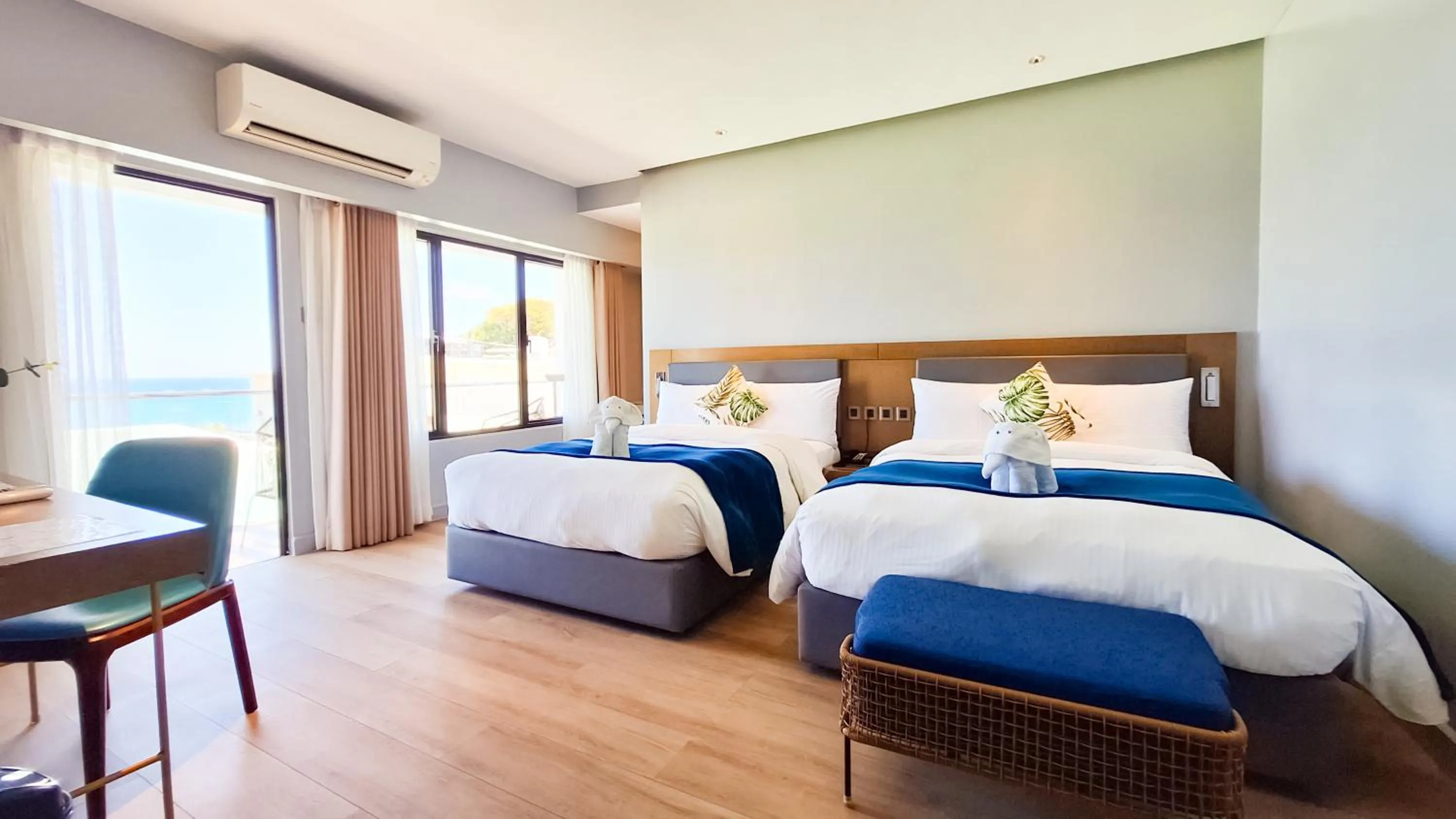 Premier Double Room in Pinnacle Boracay