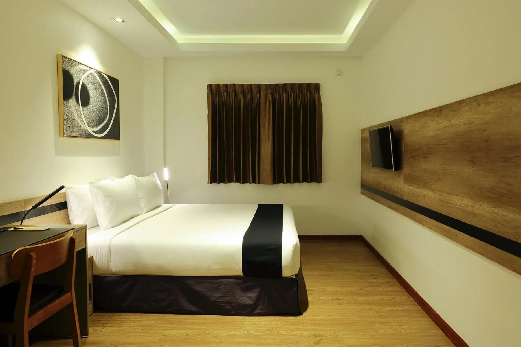 Superior Double Room in K.C Hotel