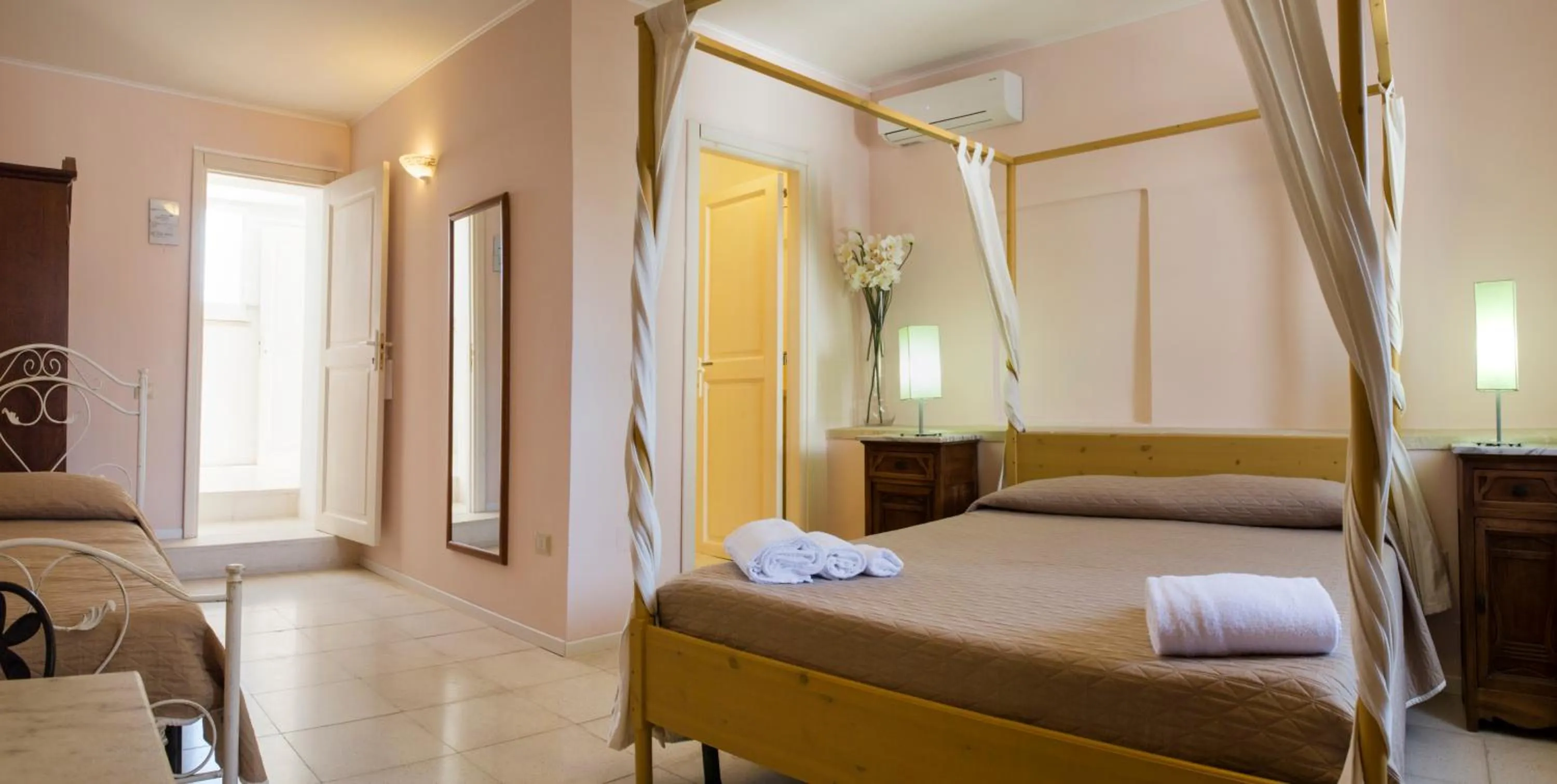 Triple Room in B&B Dimora Muzio and Restaurant