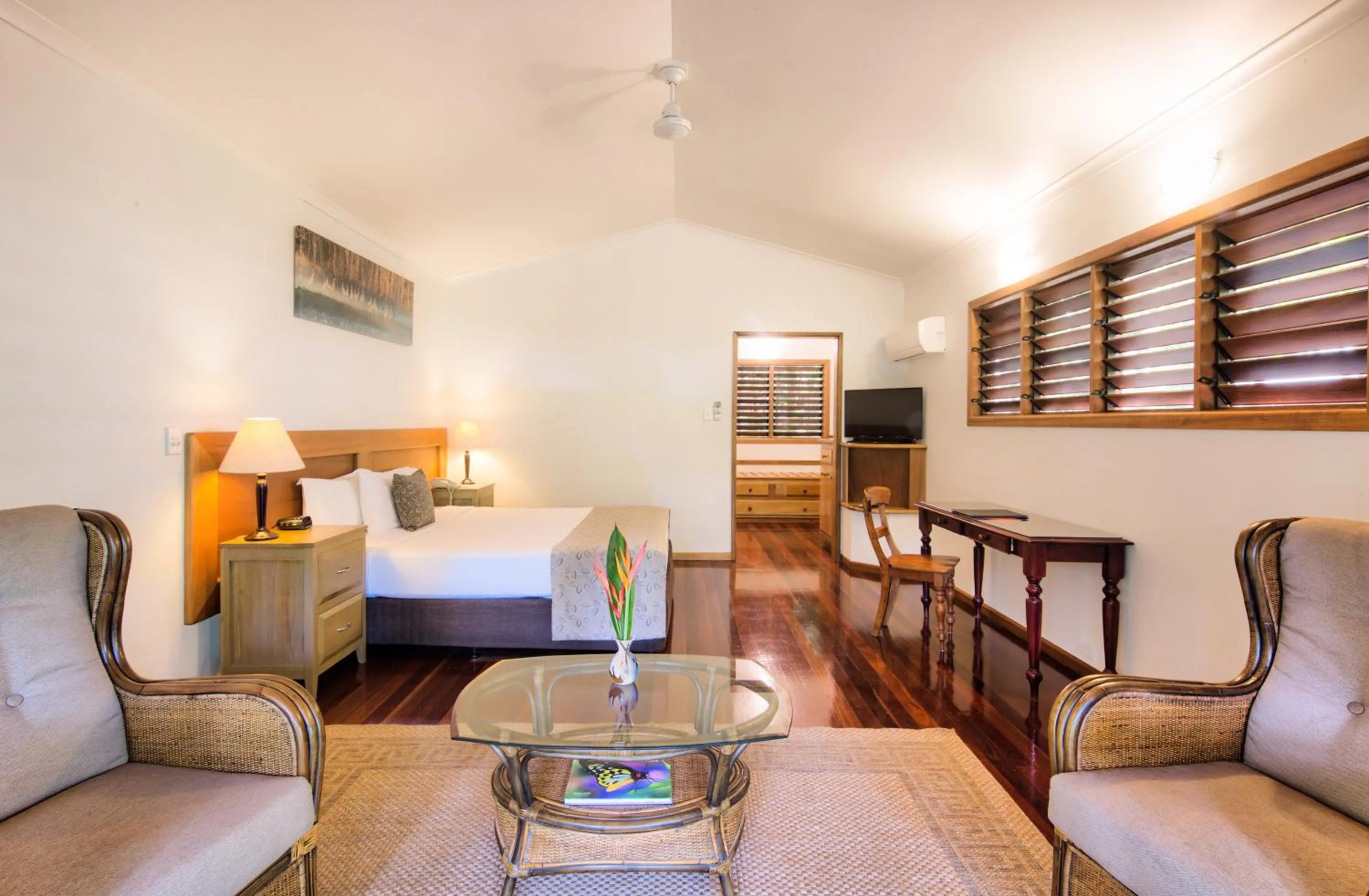 Jungle Walk Bungalow in Thala Beach Nature Reserve