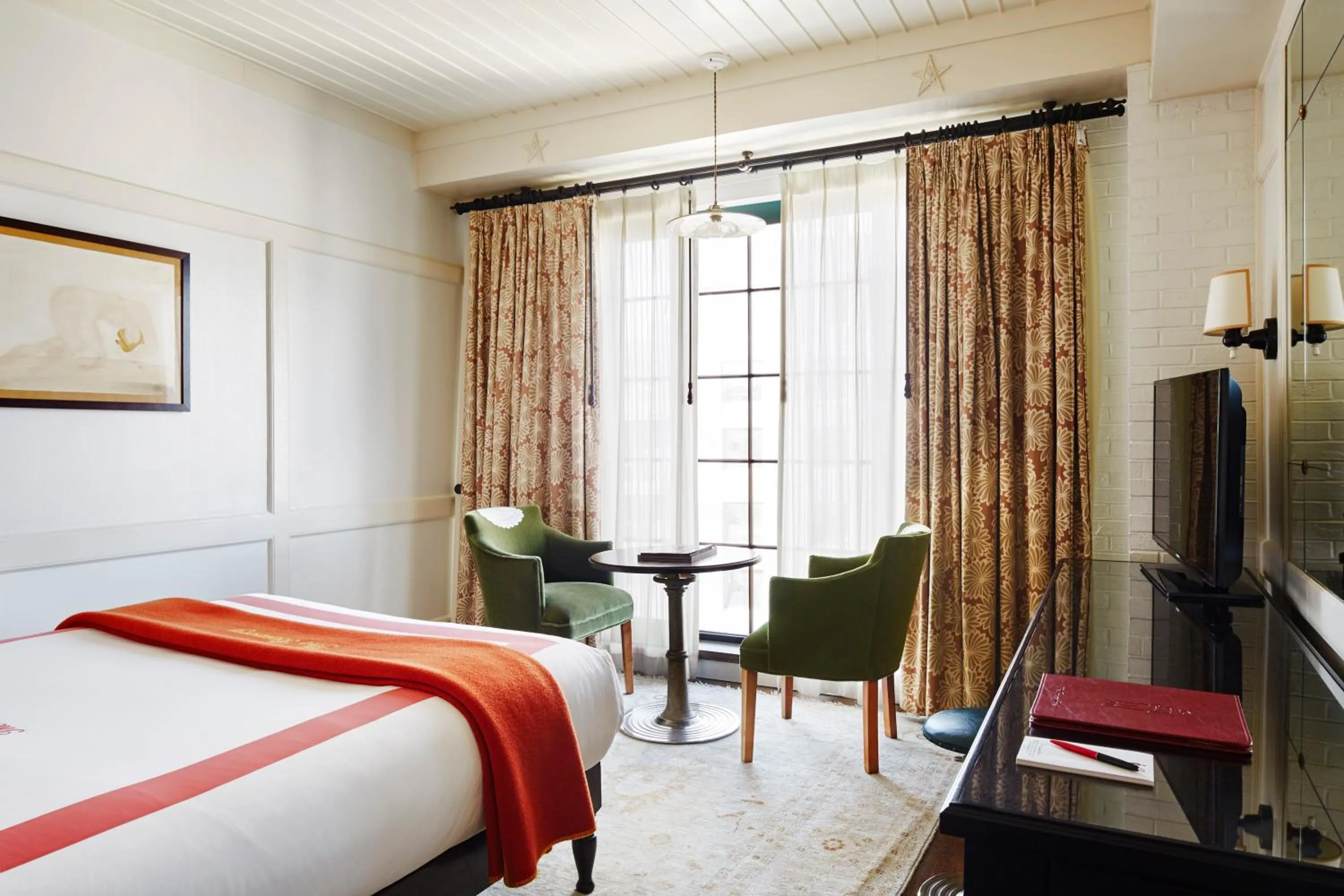 Queen Room in The Bowery Hotel