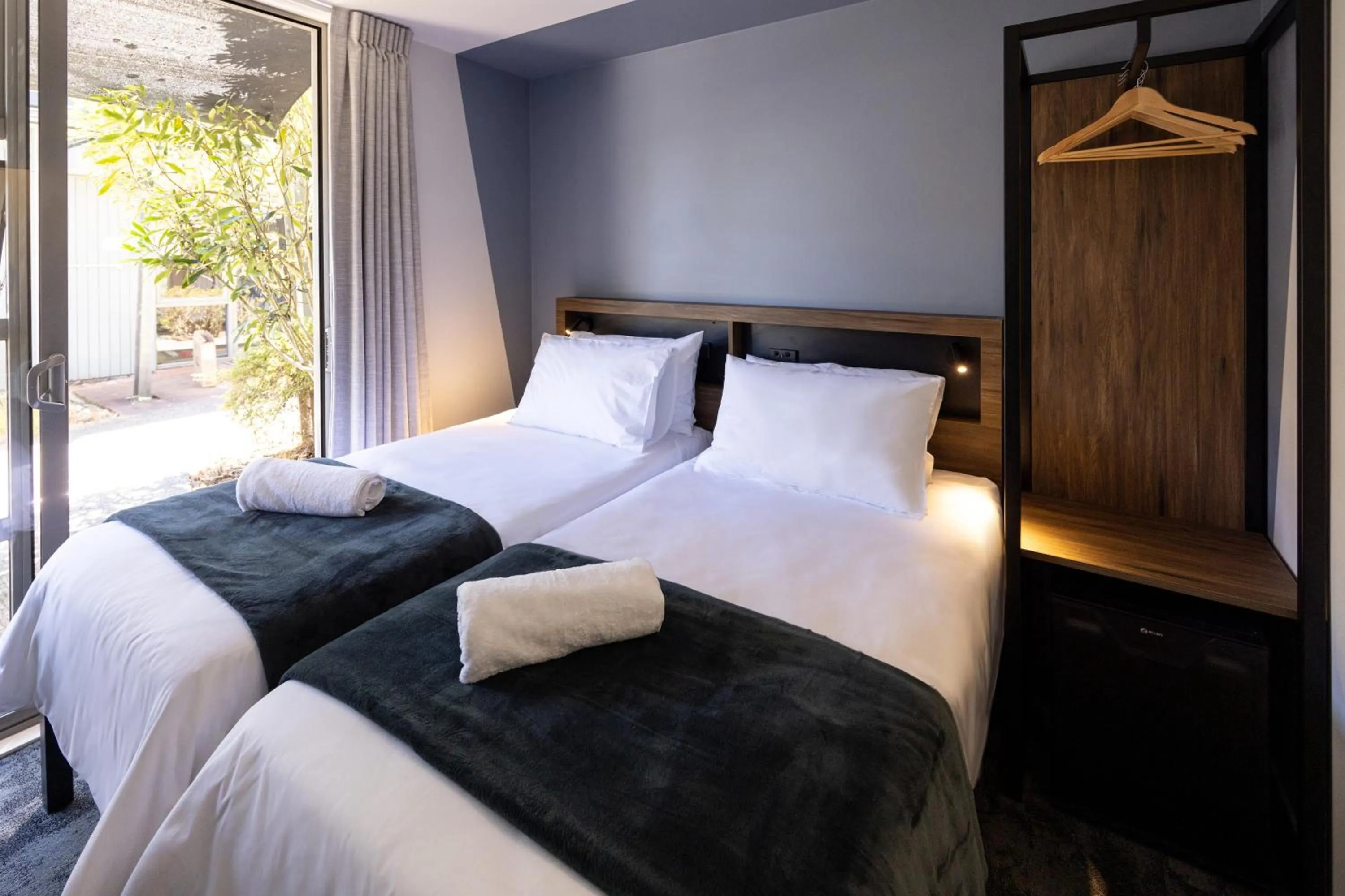 Twin Room in Haka House Rotorua