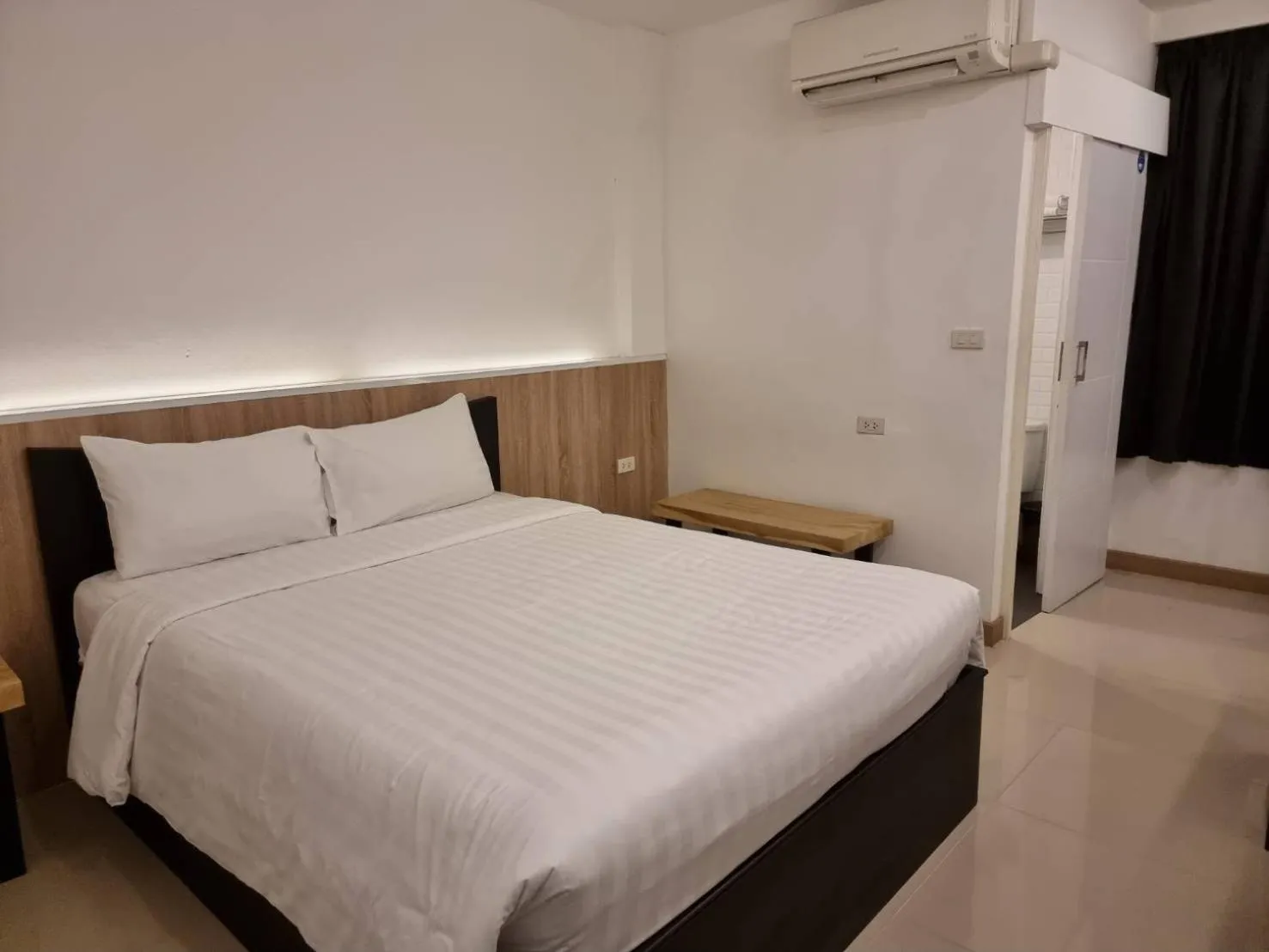 Small Double Room in The Nimman Hotel - SHA Plus