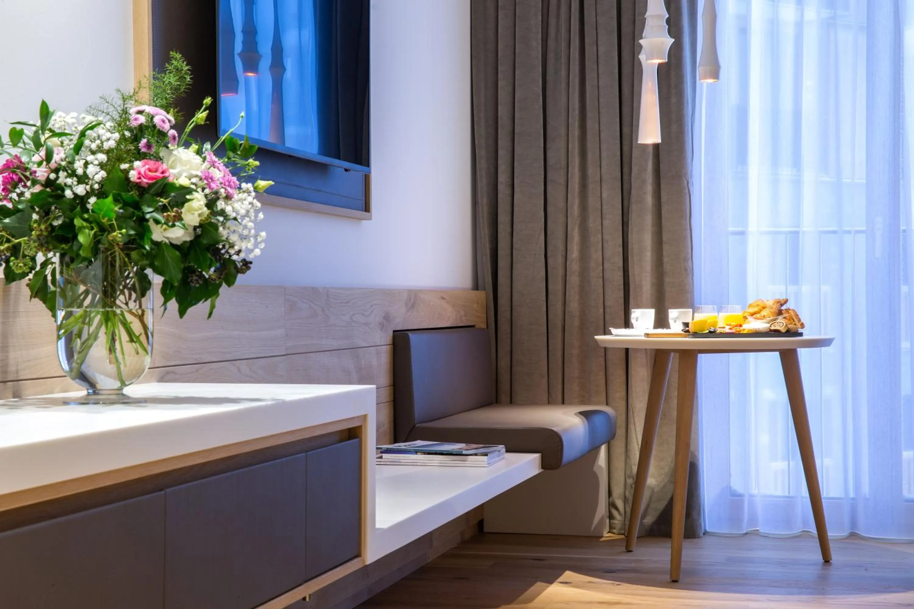 Standard Room in Radisson Blu Hotel Reussen, Andermatt