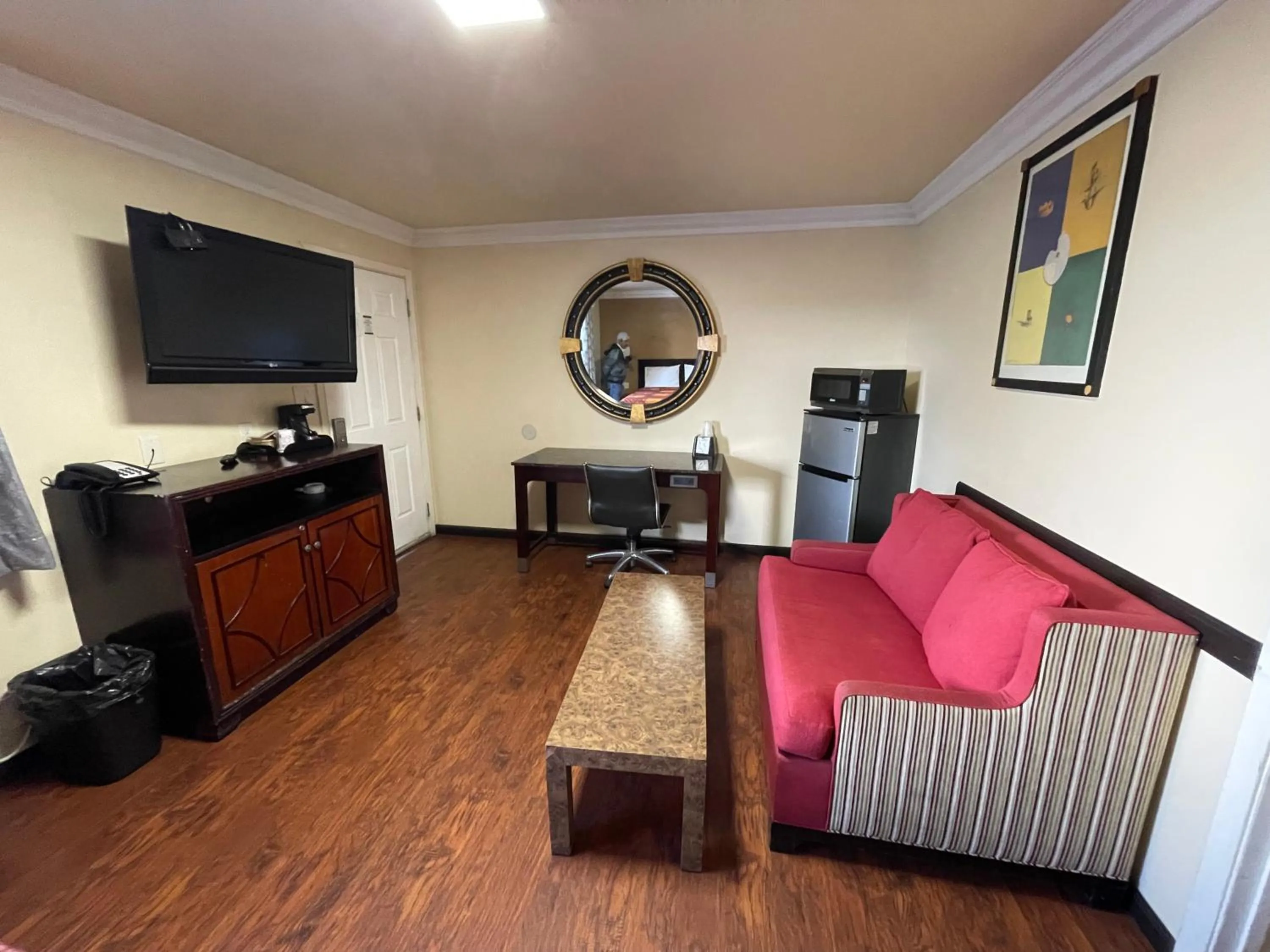 Family Room - Non-Smoking in Lamplighter Motel Clearlake
