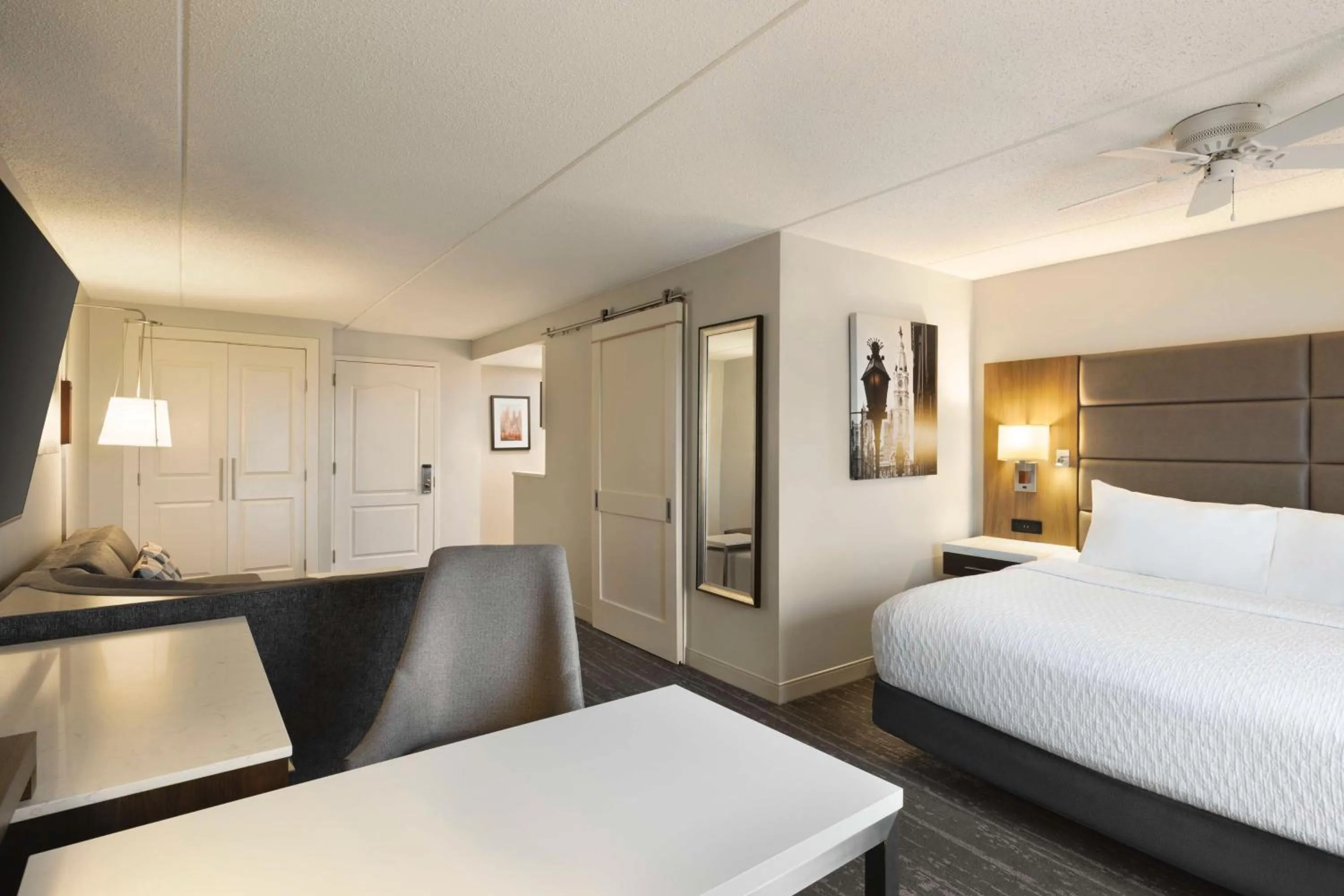 One-Bedroom King Suite - Non-Smoking in Homewood Suites by Hilton Philadelphia-City Avenue