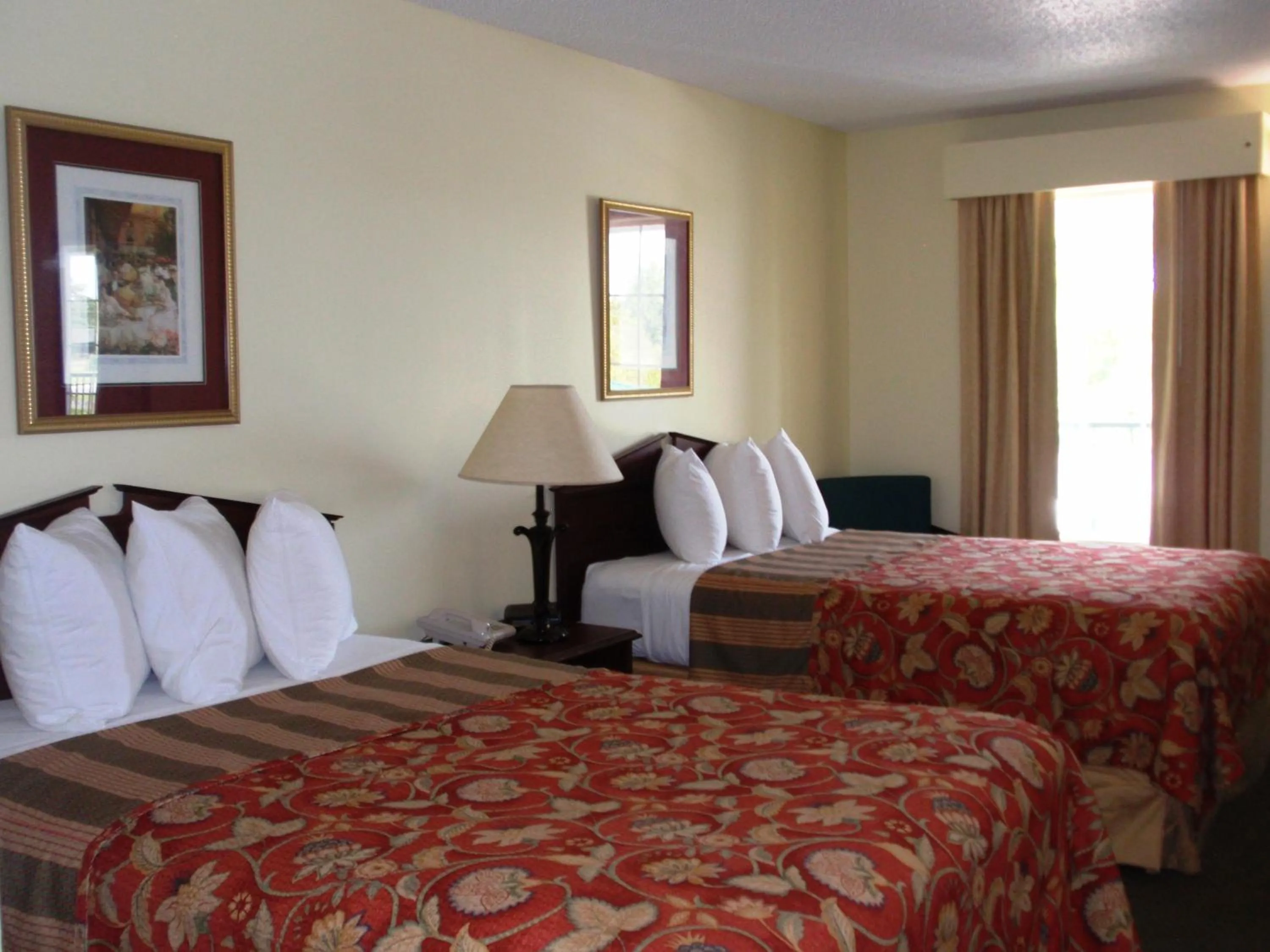 Double Room with Two Double Beds - Non-Smoking in Jameson Inn - Perry