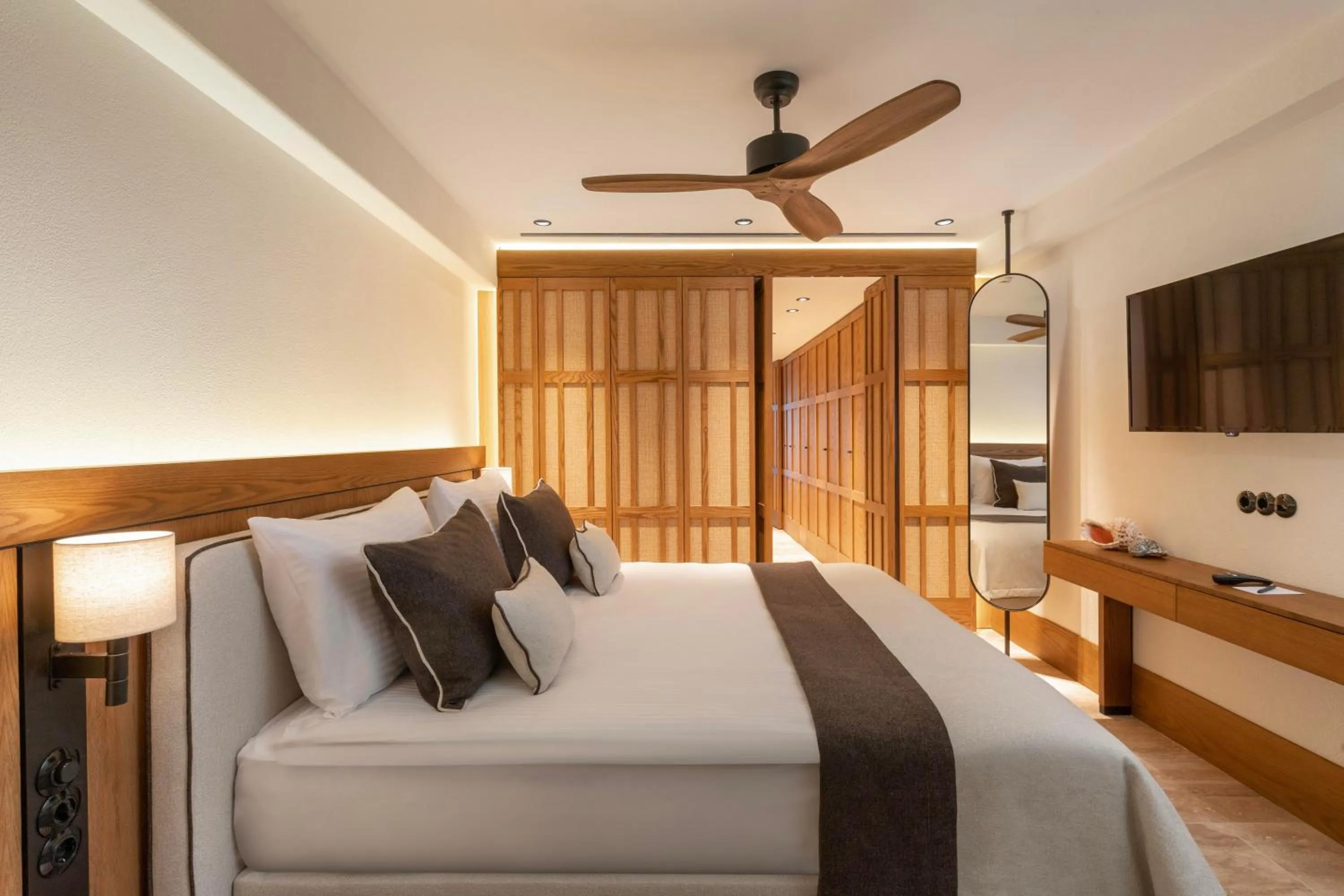 Terrace Seaview Suite in Avantgarde Refined Yalıkavak