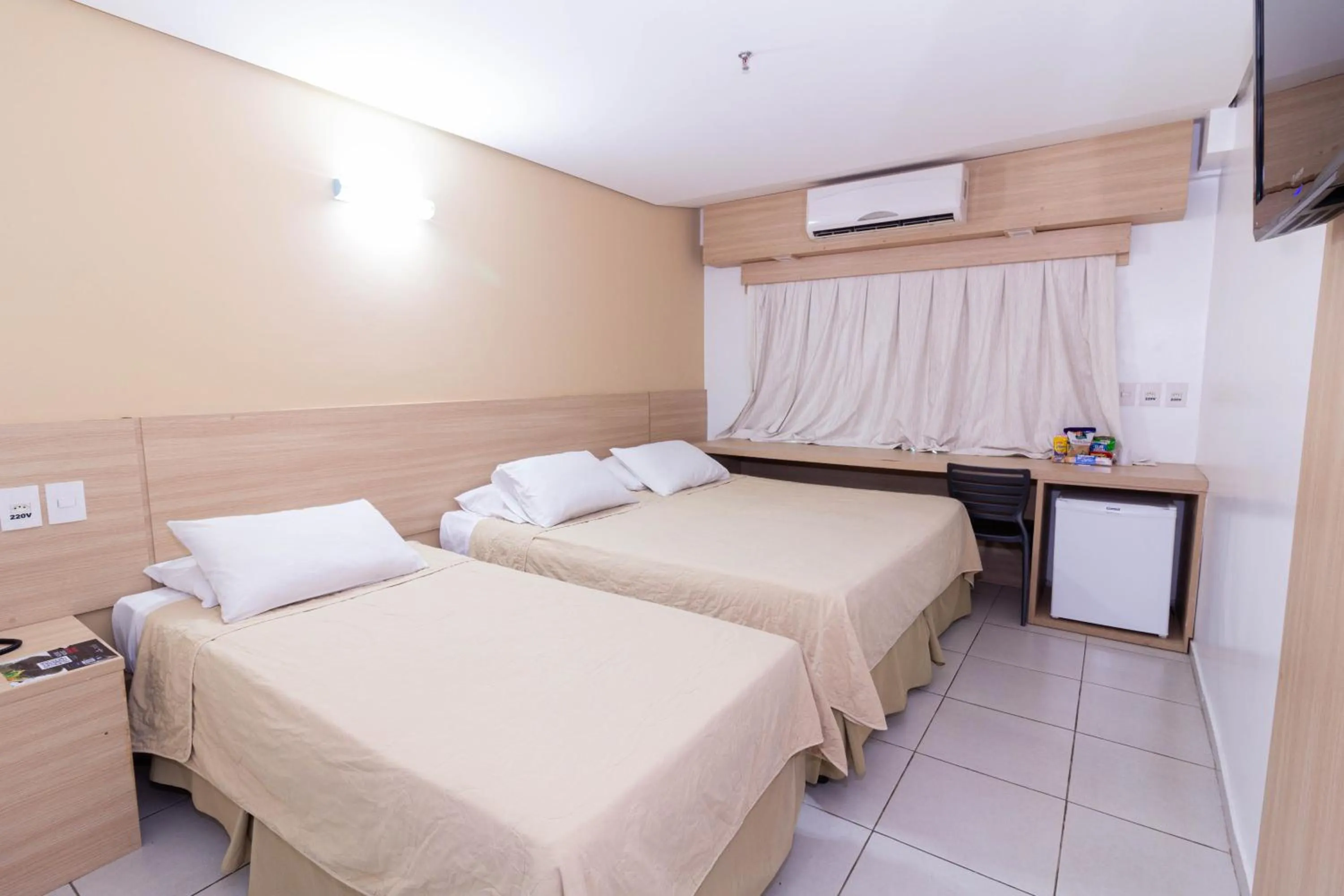 Standard Triple Room in Arrey Gran Hotel