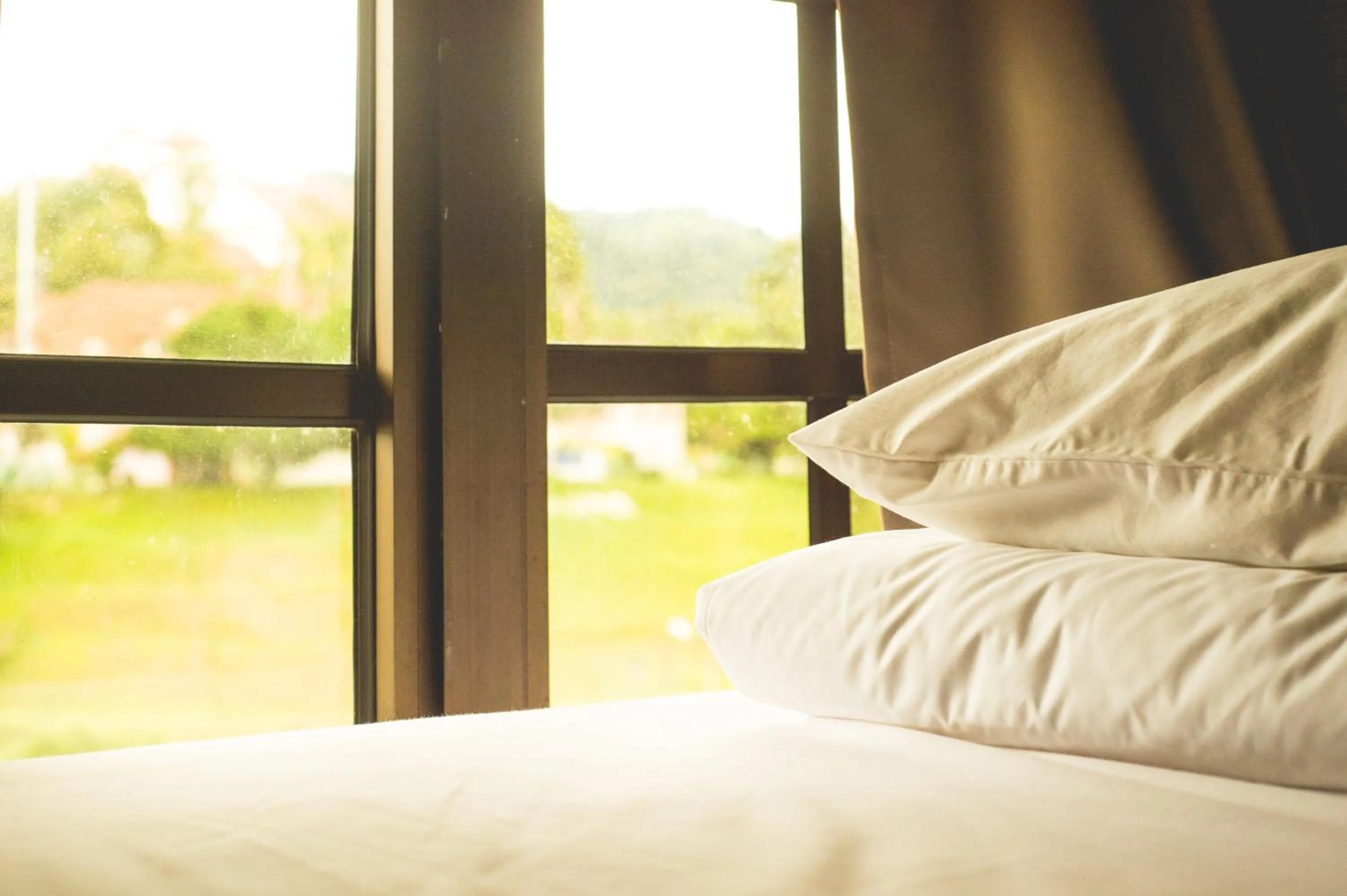 Bed in 6-Bed Mixed Dormitory Room in Traveller Bunker Hostel 1