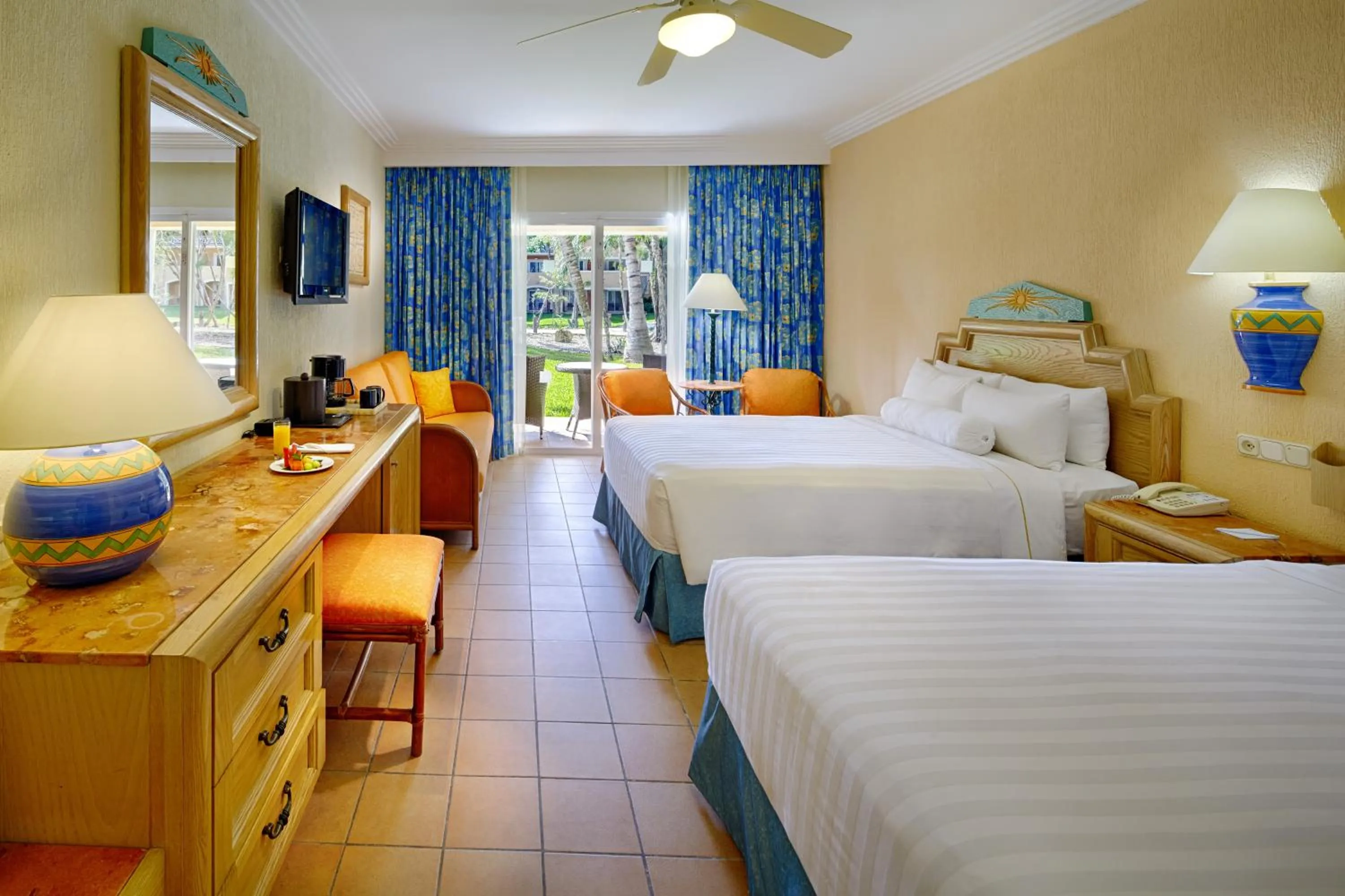 Superior Room (1 Adult + 1 Child) - single occupancy in Barceló Maya Beach - All Inclusive