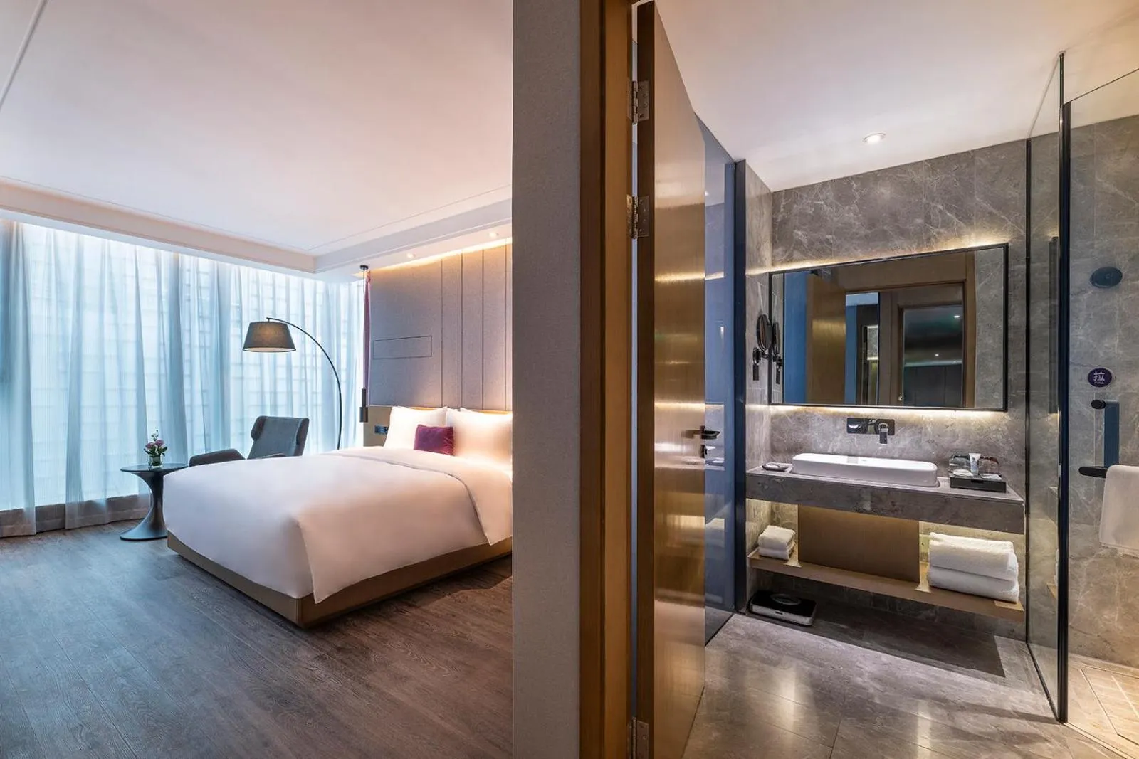 Standard King Room in Mercure Kunshan Hi Tech Zone