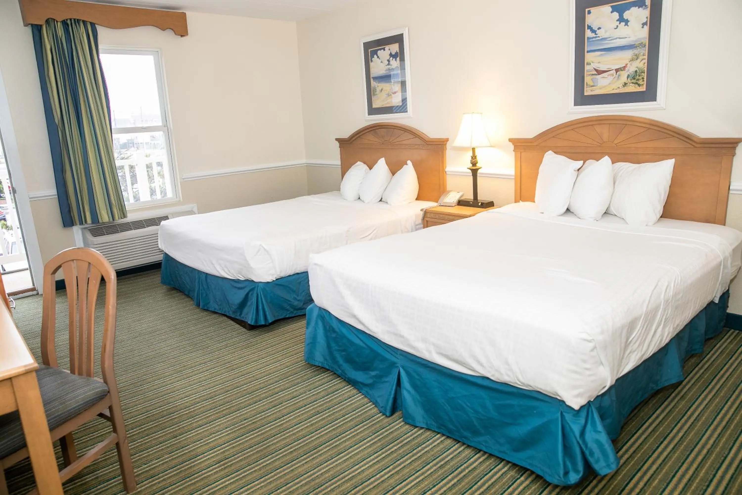 Classic Quadruple Room in The Sea Ranch Resort