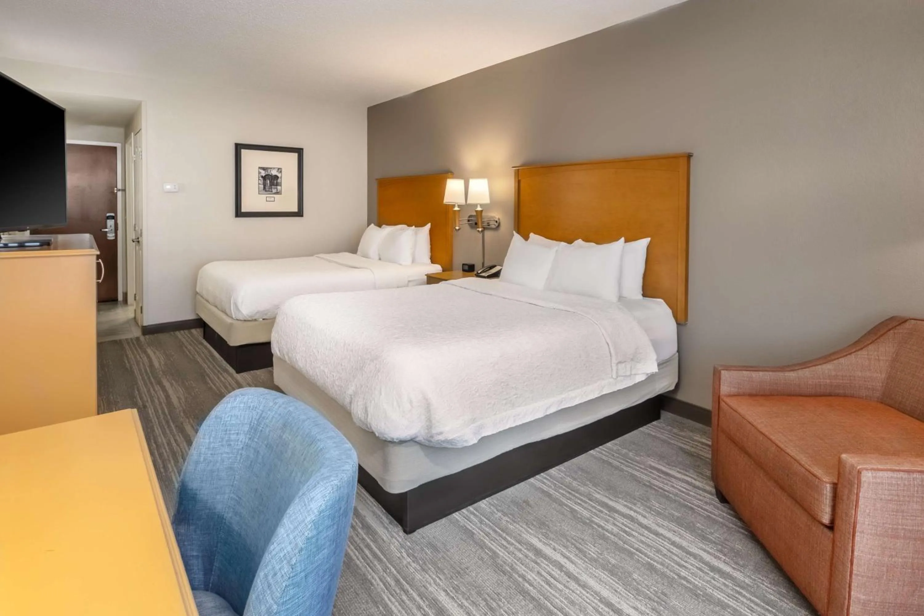 Queen Room with Two Queen Beds - Non-Smoking in Hampton Inn & Suites Nashville-Vanderbilt-Elliston Place
