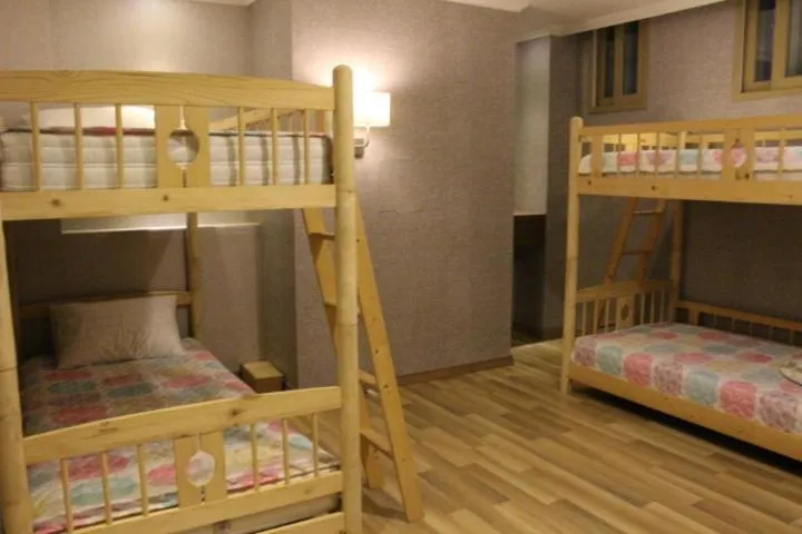 Quadruple Room in Bexco Hostel B&B