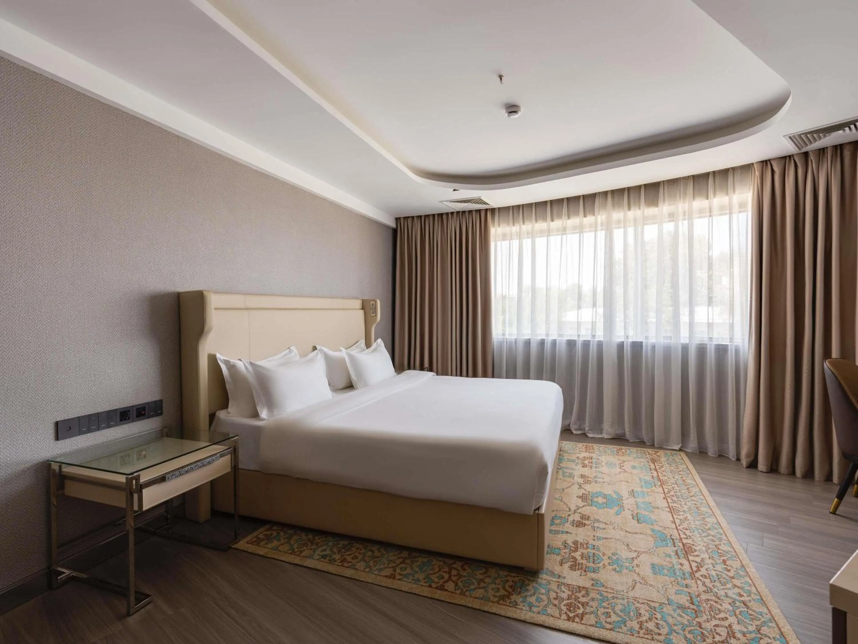 Double Suite in Mövenpick Samarkand