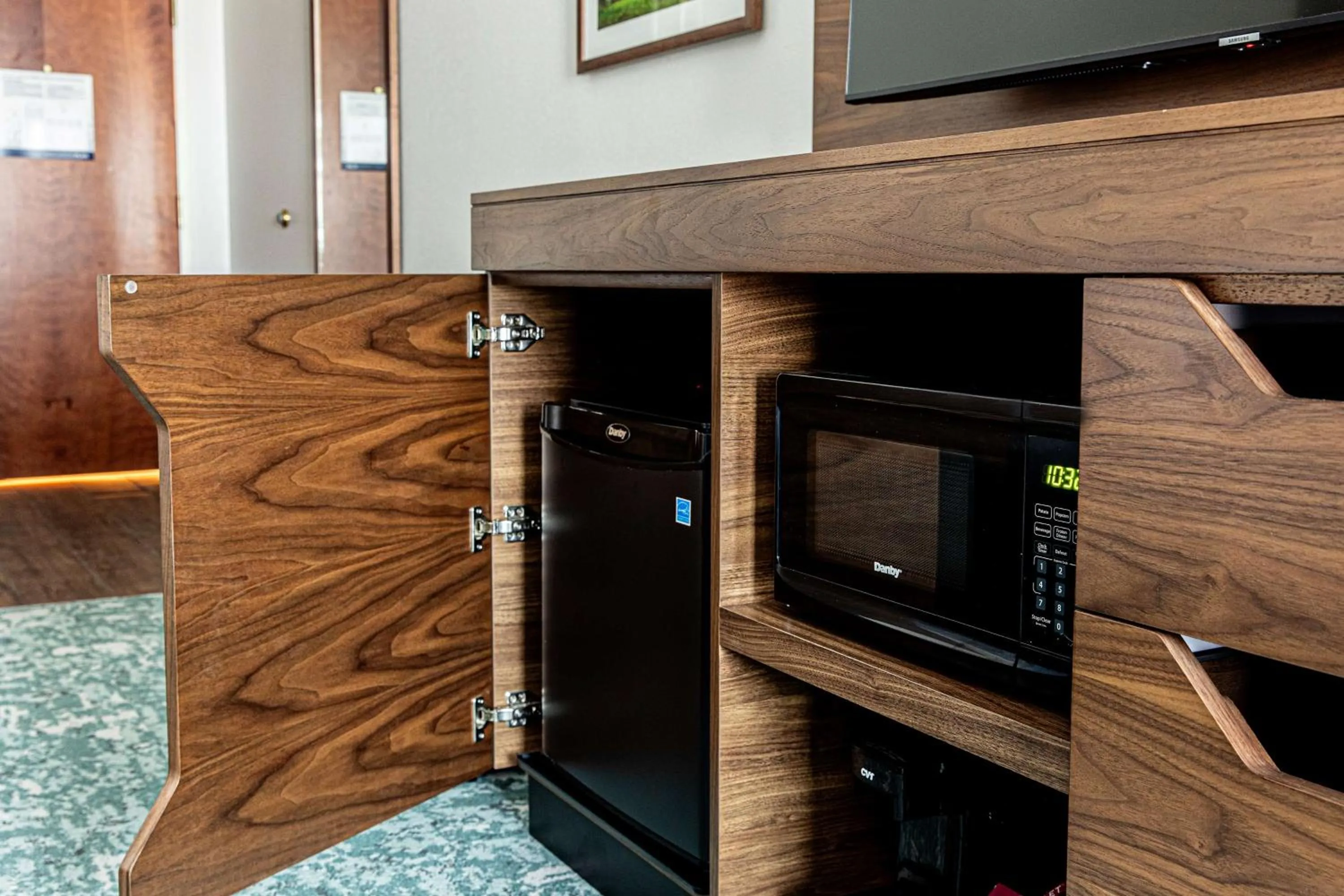 Queen Room with Two Queen Beds in Hampton Inn & Suites Charleston-West Ashley