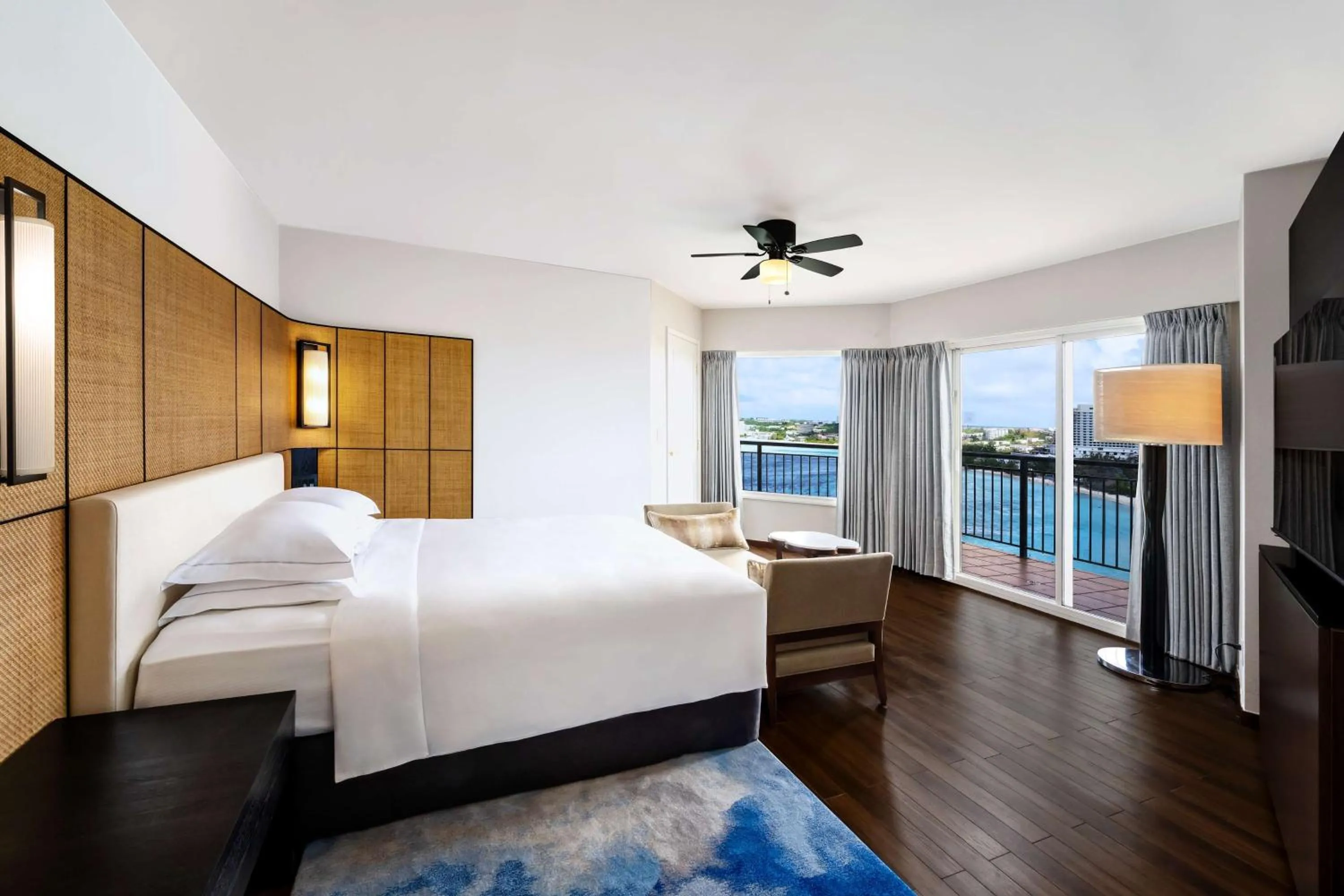 Premier Executive Suite - Lounge Access in Hilton Guam Resort & Spa
