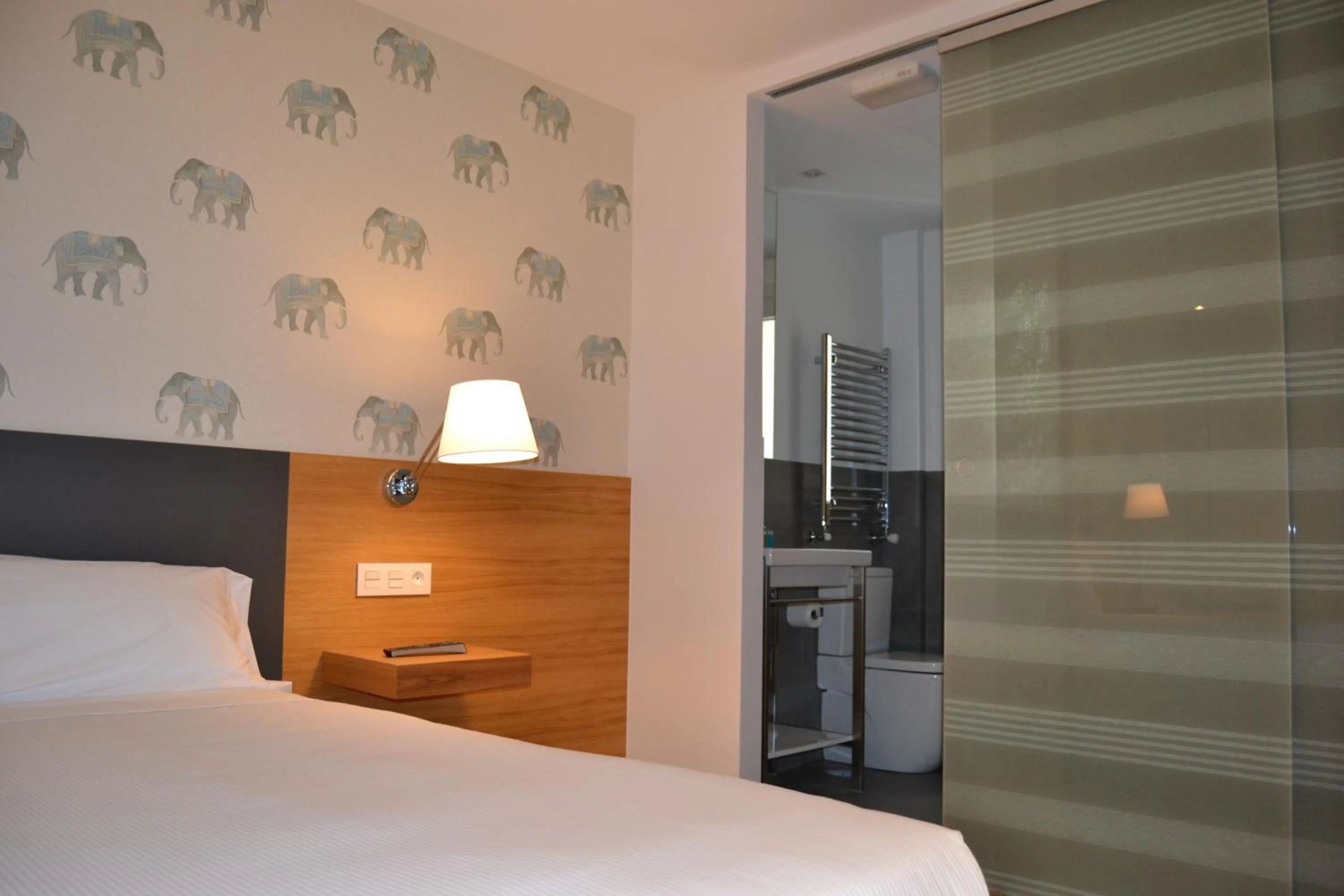 Budget Twin Room in Deniké Grupo Atalaia