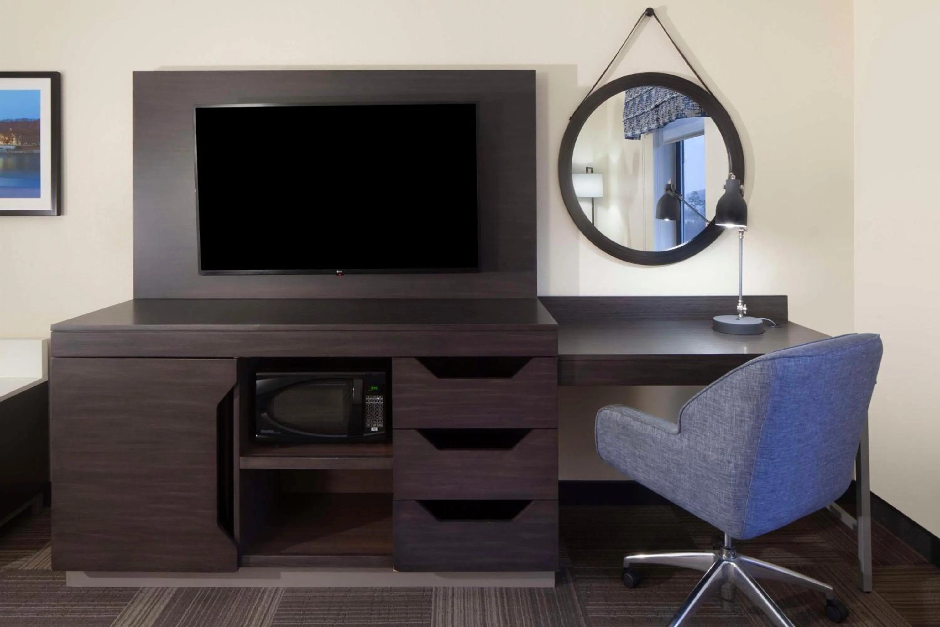 Room with Two Queen Beds - Non-Smoking in Hampton Inn Charleston-Southridge