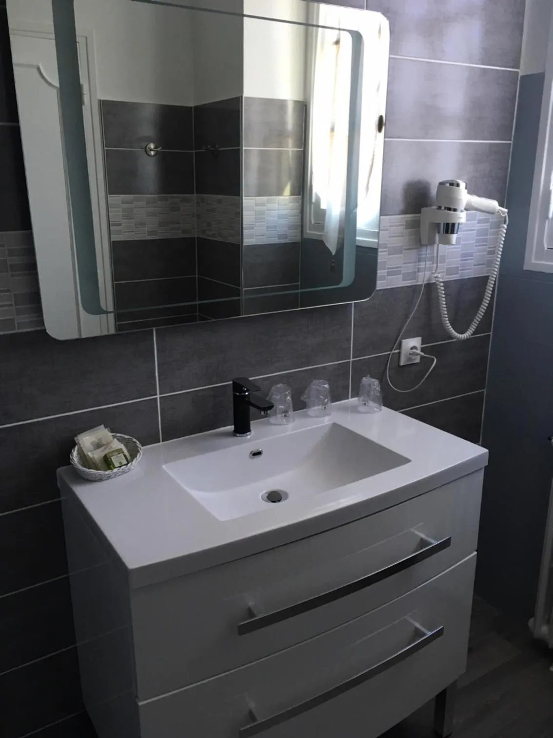 Family Room in Logis Hôtel le Relais du Bas Limousin