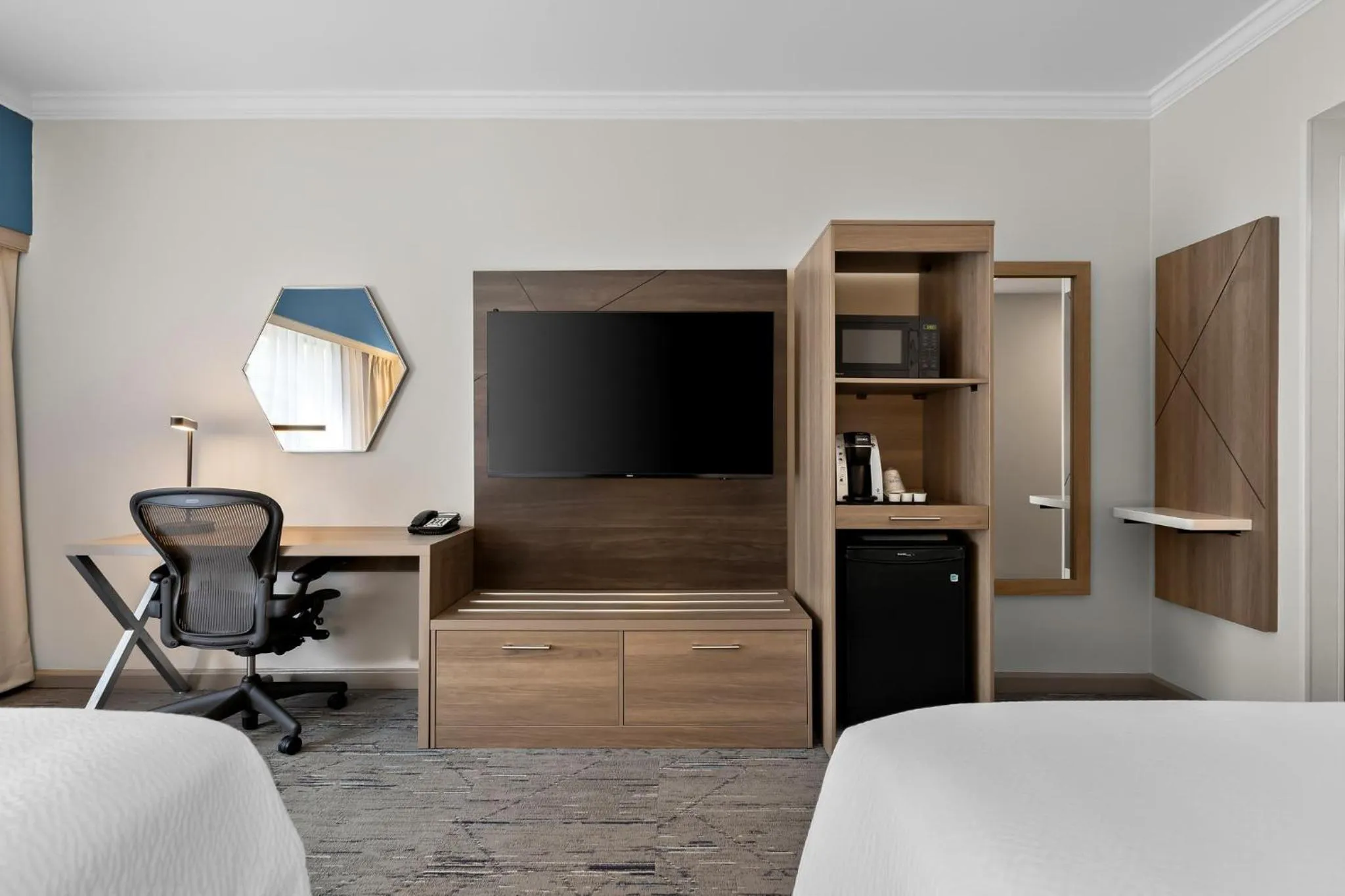 Standard Room with Two Queen Beds in Holiday Inn Express Princeton Southeast by IHG