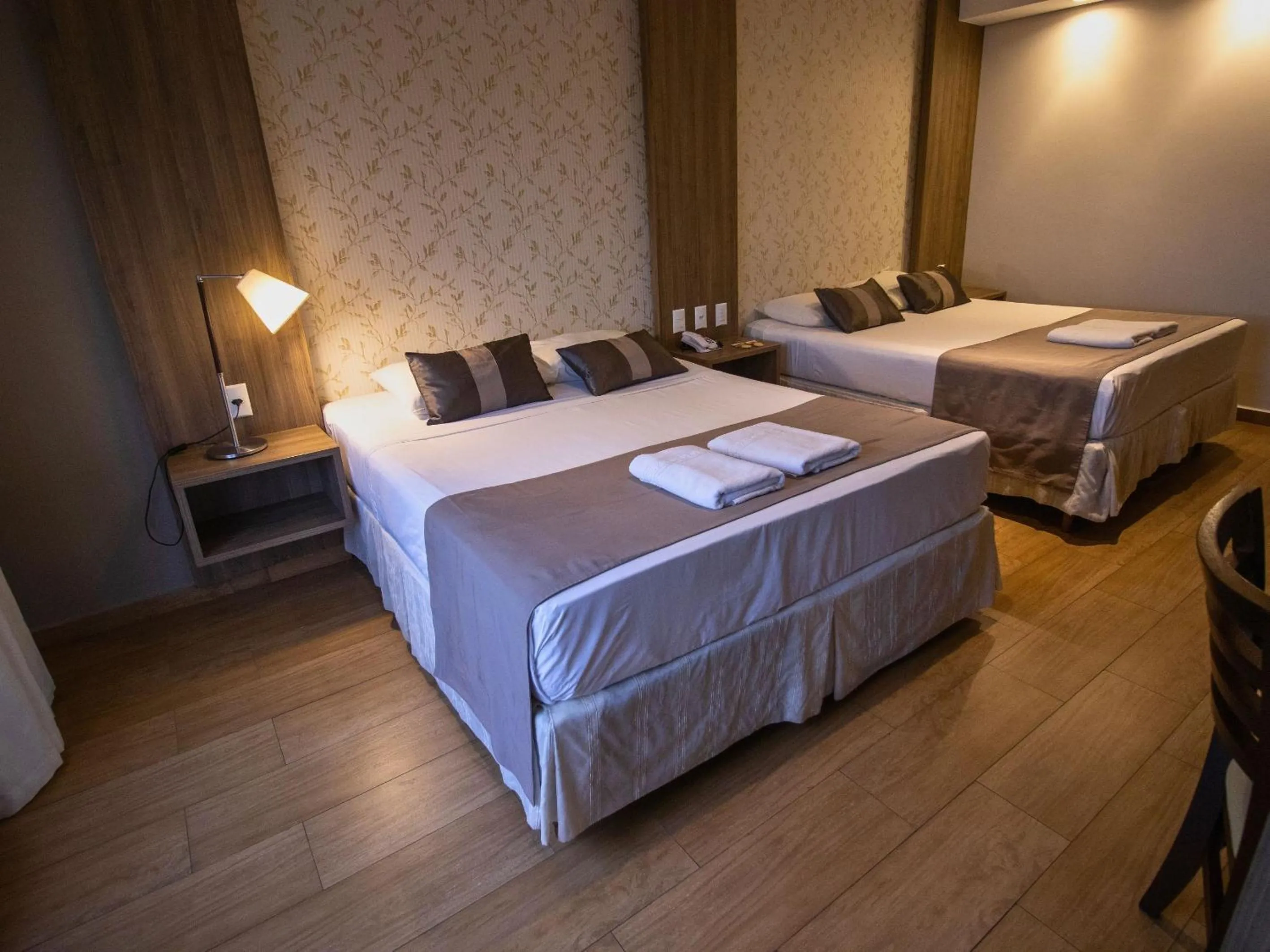 Quadruple Room with 2 Double Beds in Continental Inn