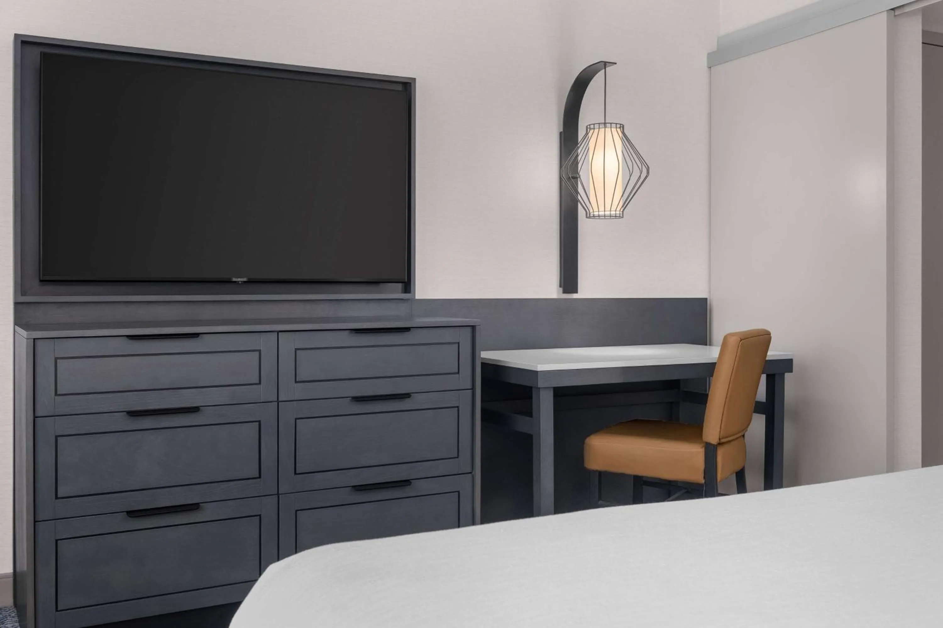 Two-Room Queen Suite with Two Queen Beds in Embassy Suites by Hilton El Paso