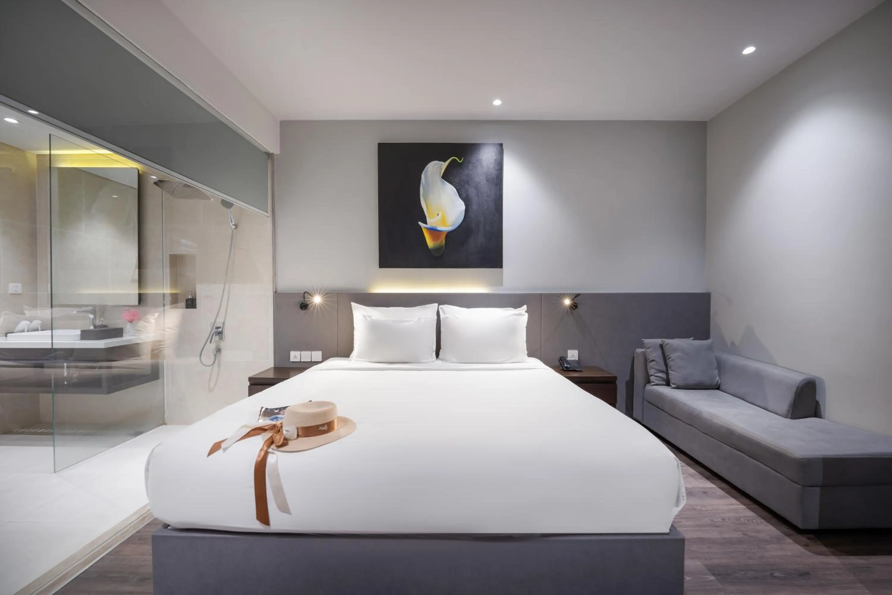 Superior Double Room in Everland Hotel