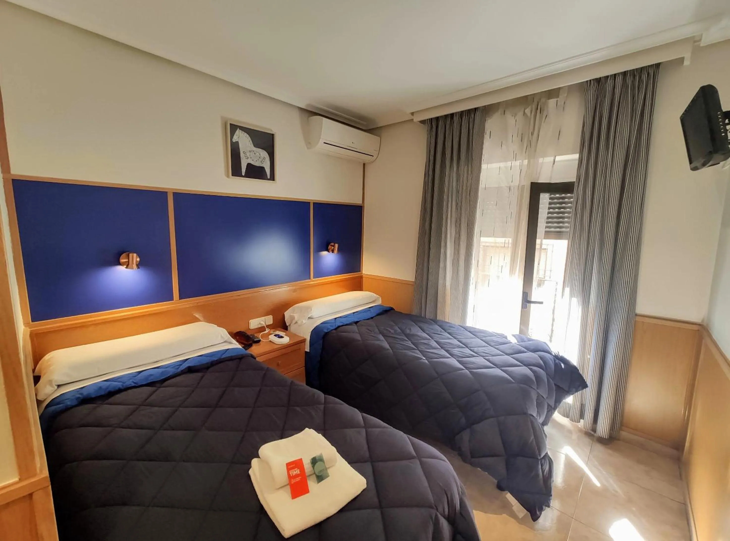 Single Room in Trípolis Toledo