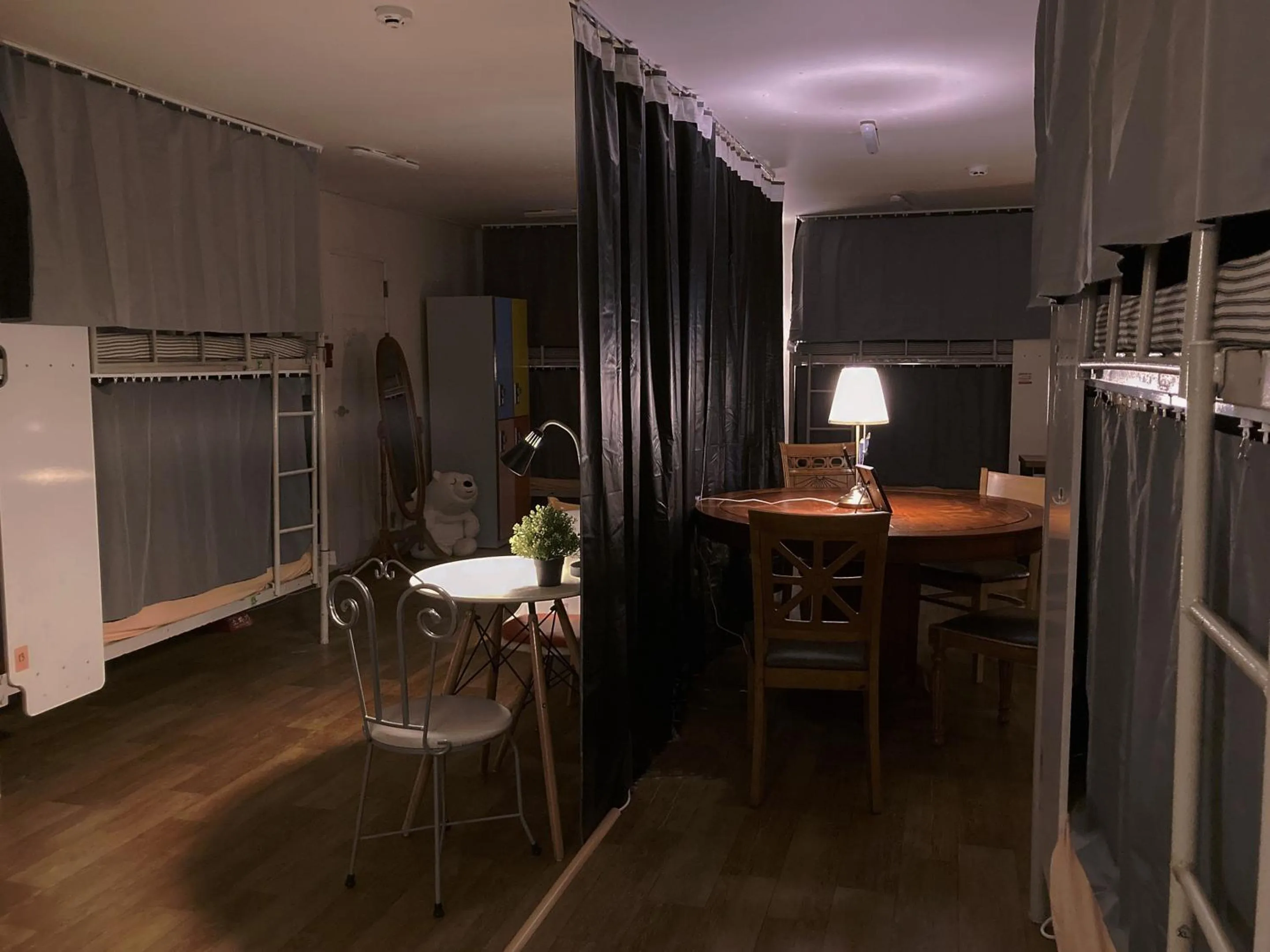 Bed in 10-Bed Mix Dormitory Room in Yakorea Hostel Dongdaemun