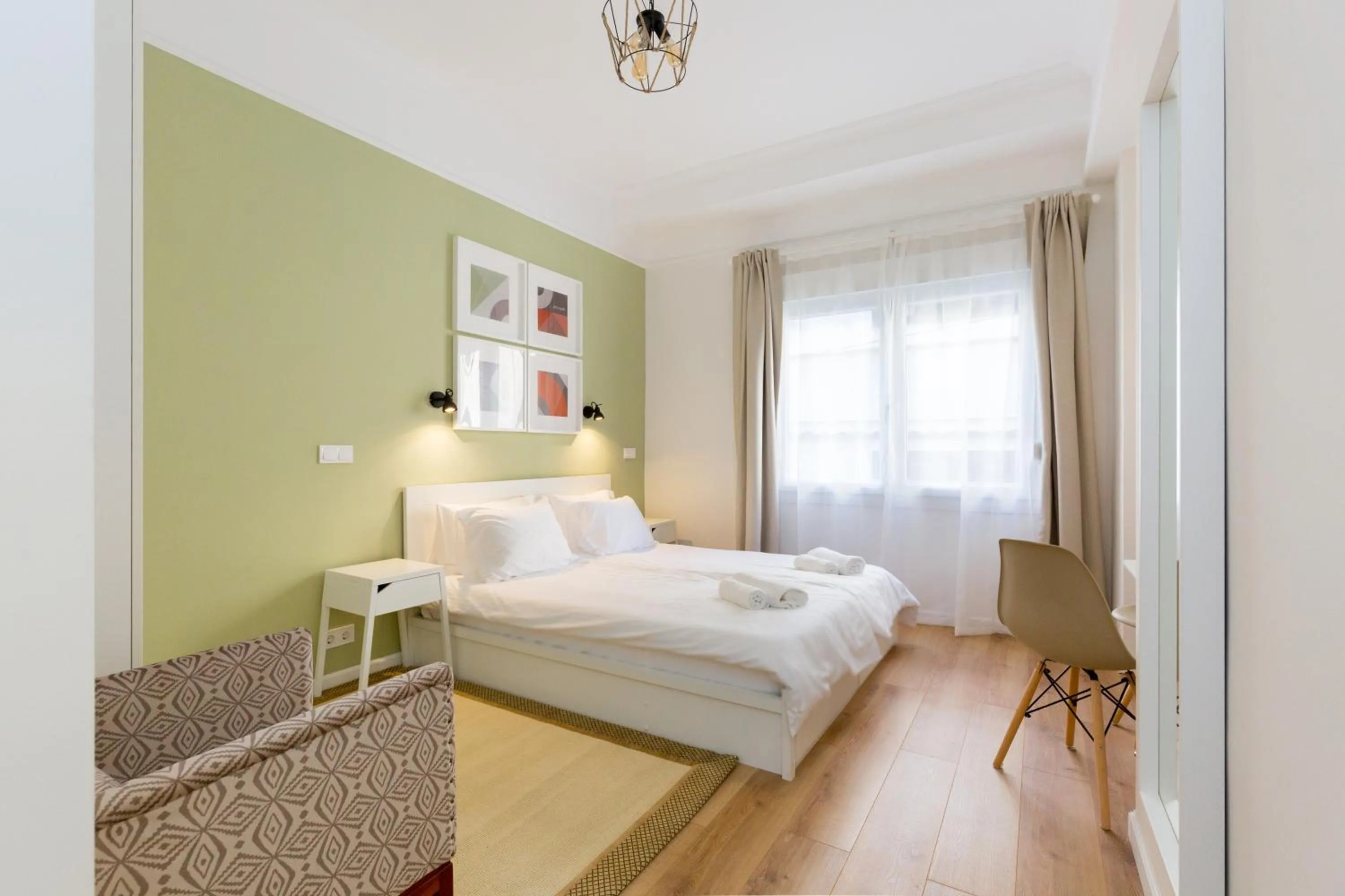 Superior Studio in Dinostratus House