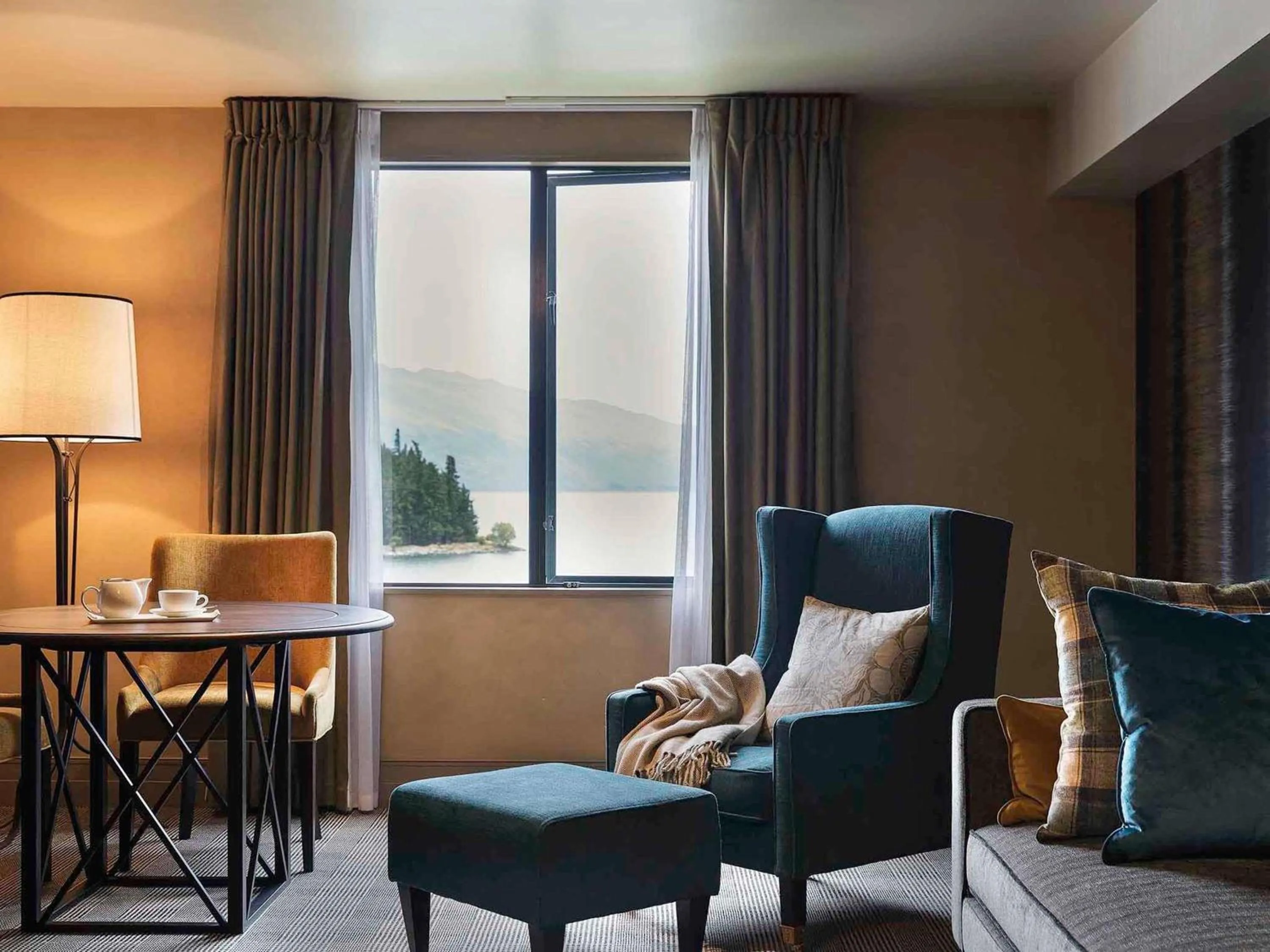 One-Bedroom King Suite with Lake View in Hotel St Moritz, Queenstown - MGallery Collection