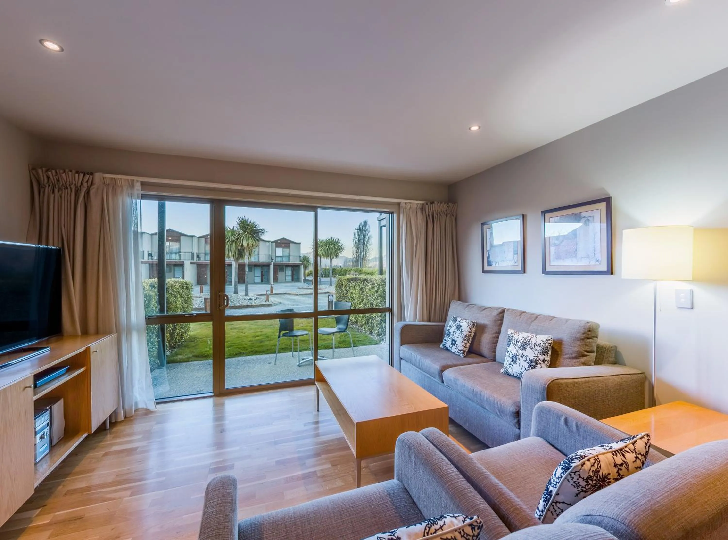 Two-Bedroom Family Apartment in Oakridge Resort Lake Wanaka