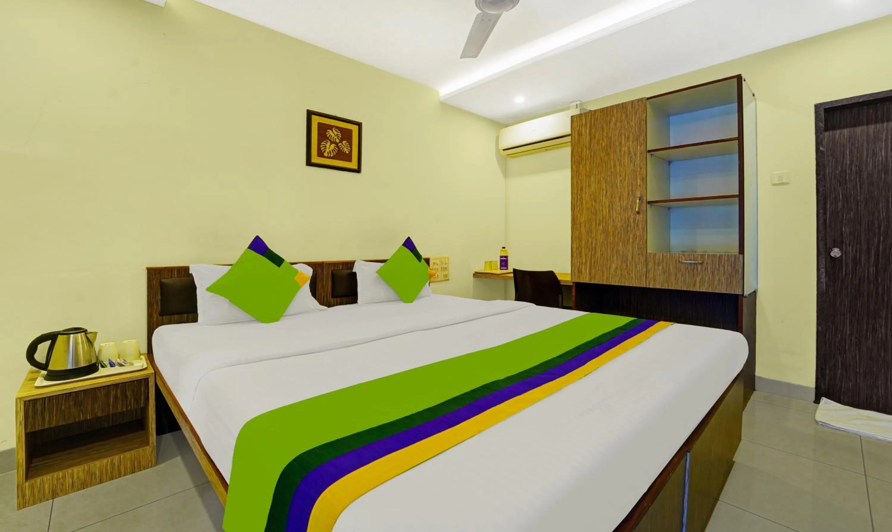 Standard Double Room - single occupancy in Treebo Surya Comforts, 200 Mtrs From Kolhapur Railway Station