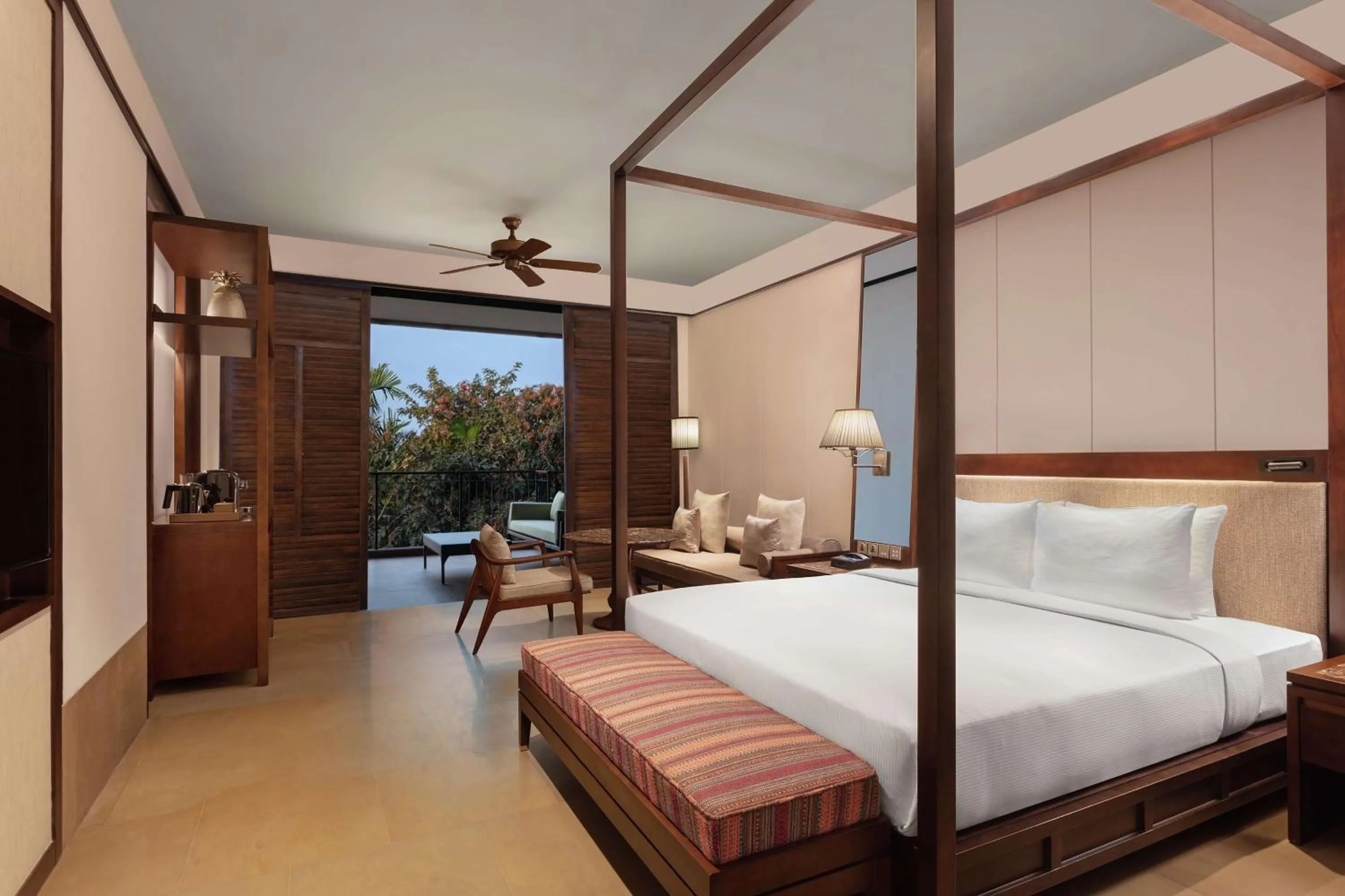 Superior King Room with Balcony - Tropical View in Hilton Goa Resort Candolim