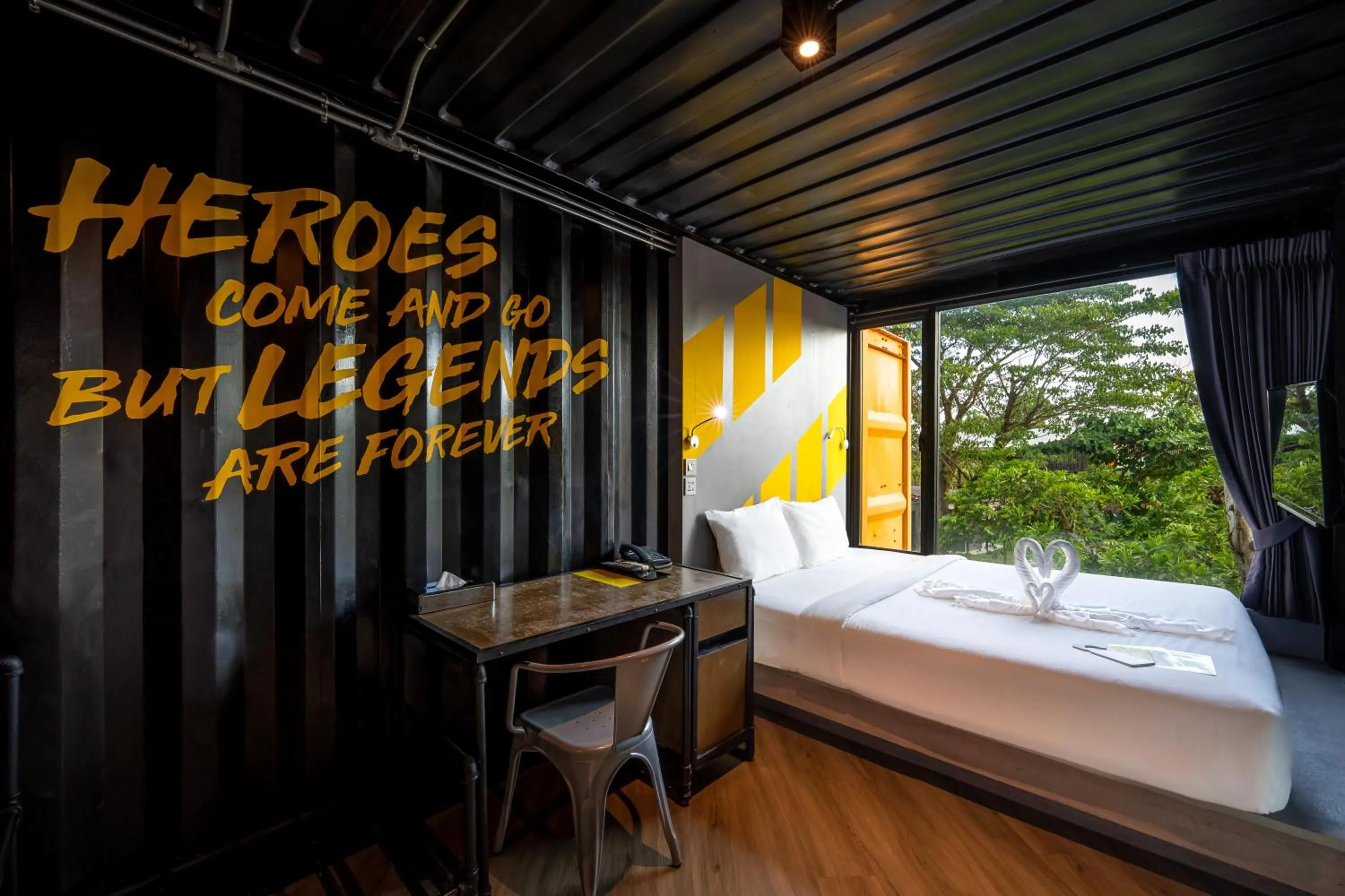 Standard Double Room in Hivetel Phuket