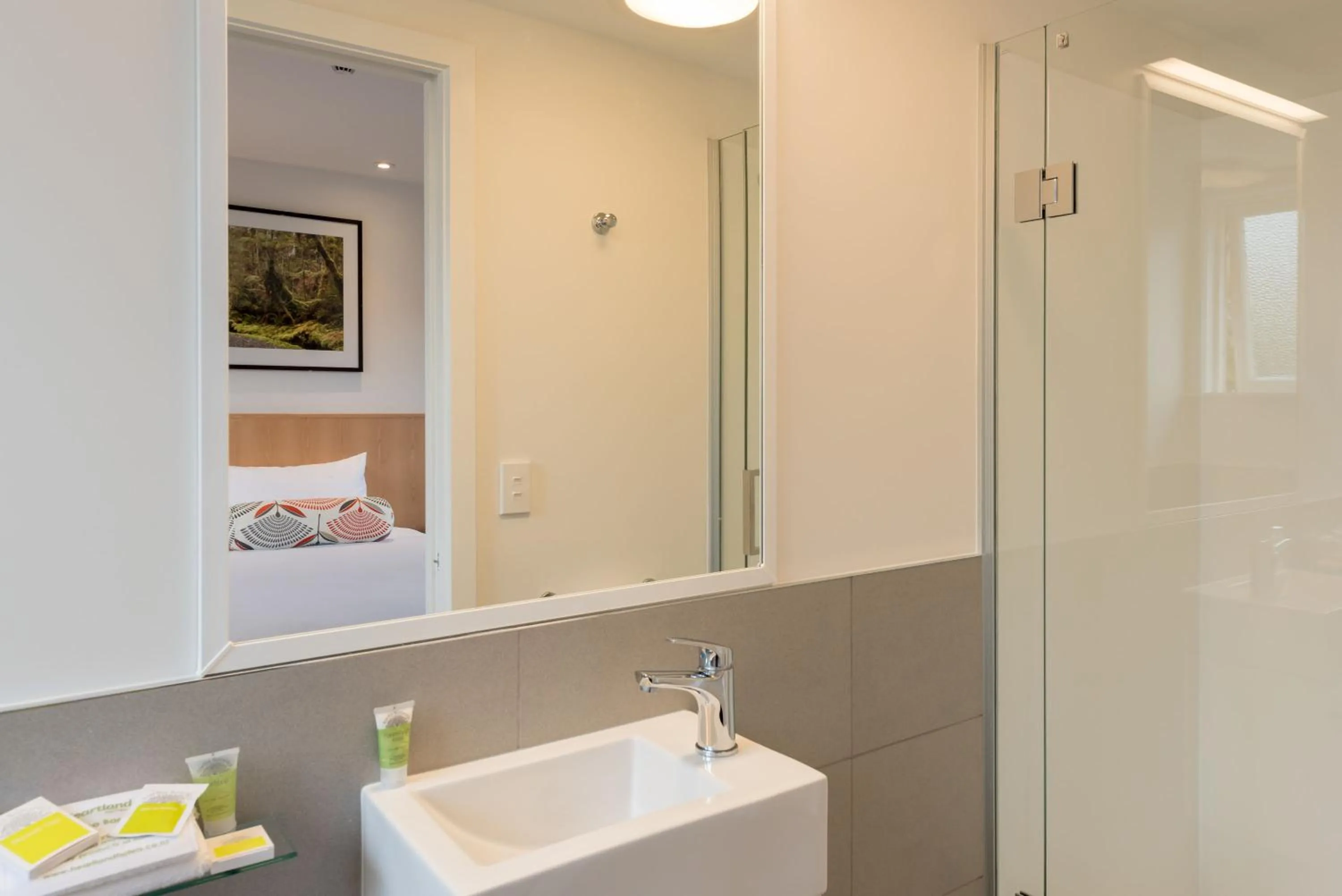 Standard Twin Room in Heartland Hotel Glacier Country