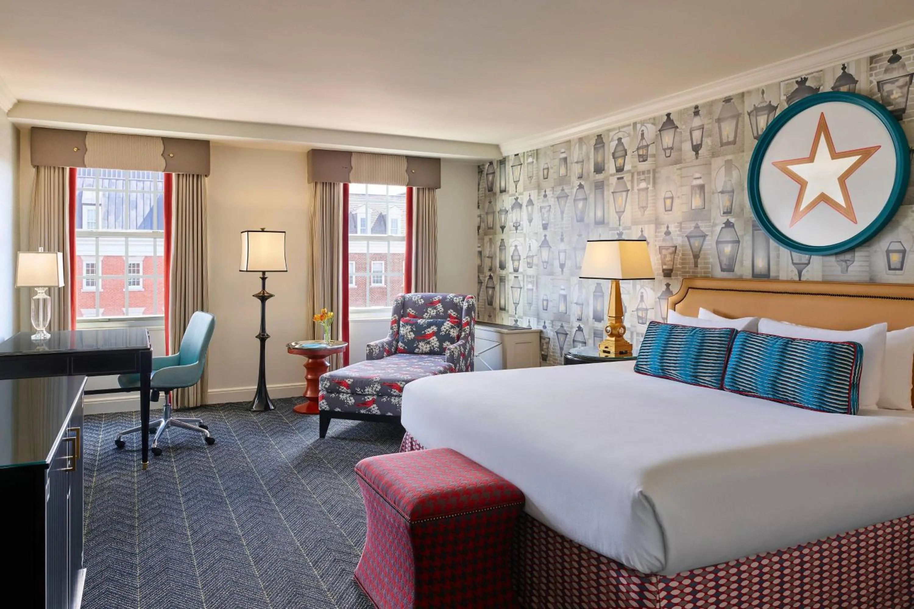 DELUXE ROOM, 1 King Bed in The Alexandrian Old Town Alexandria, Autograph Collection