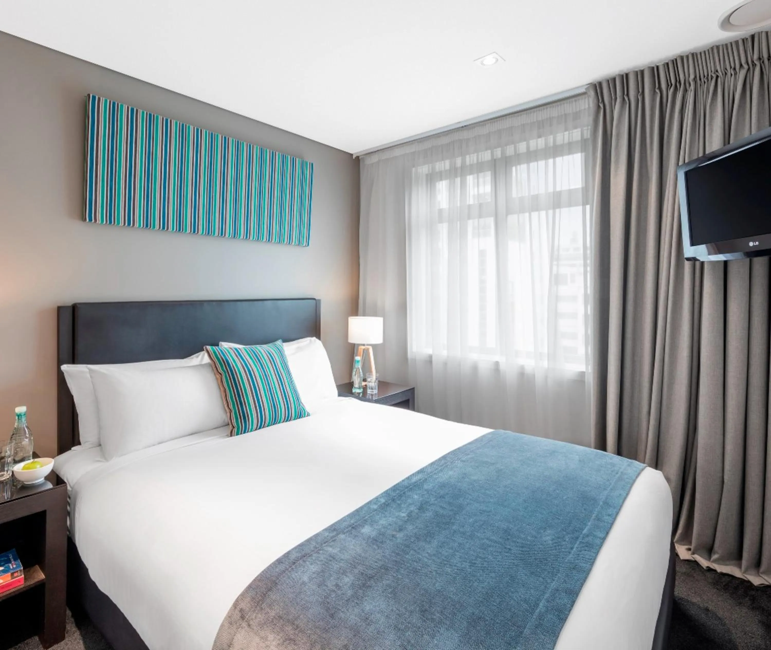 2 Bedroom Executive Apartment in Oaks Auckland Hotel