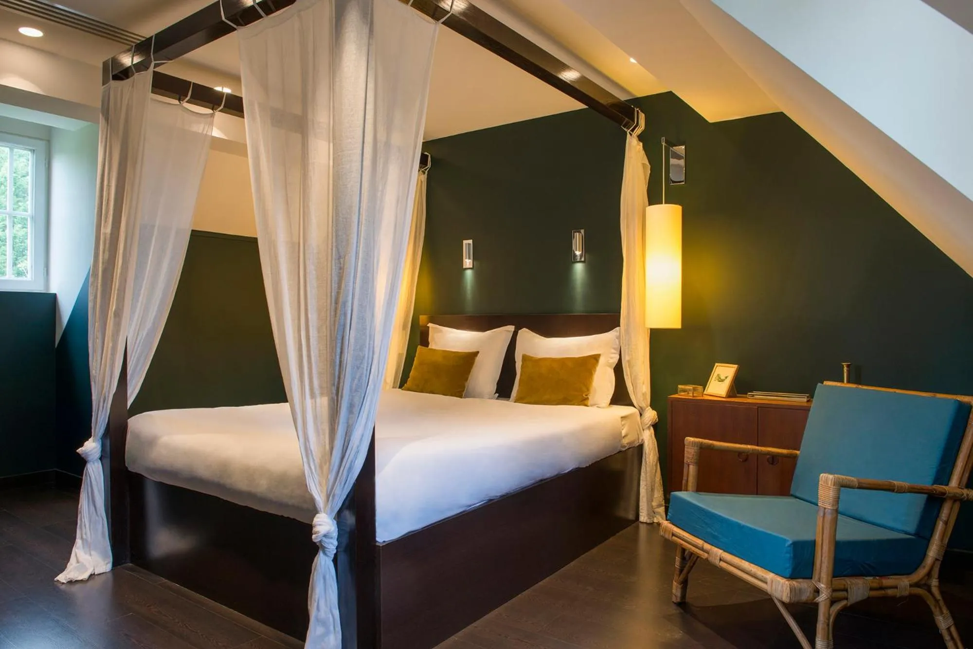Deluxe Suite (3-4 Adults) with Private Terrasse in Domaine de Bellevue, The Originals Relais